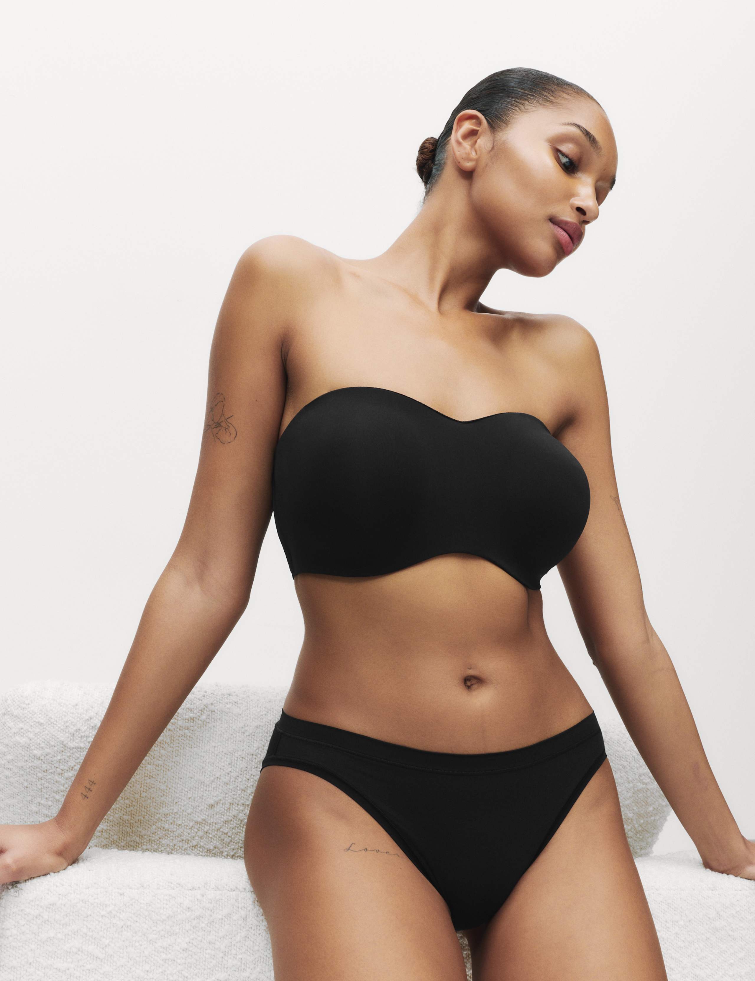Flexifit™ Wired Minimiser Bra (C-H) 1 of 8