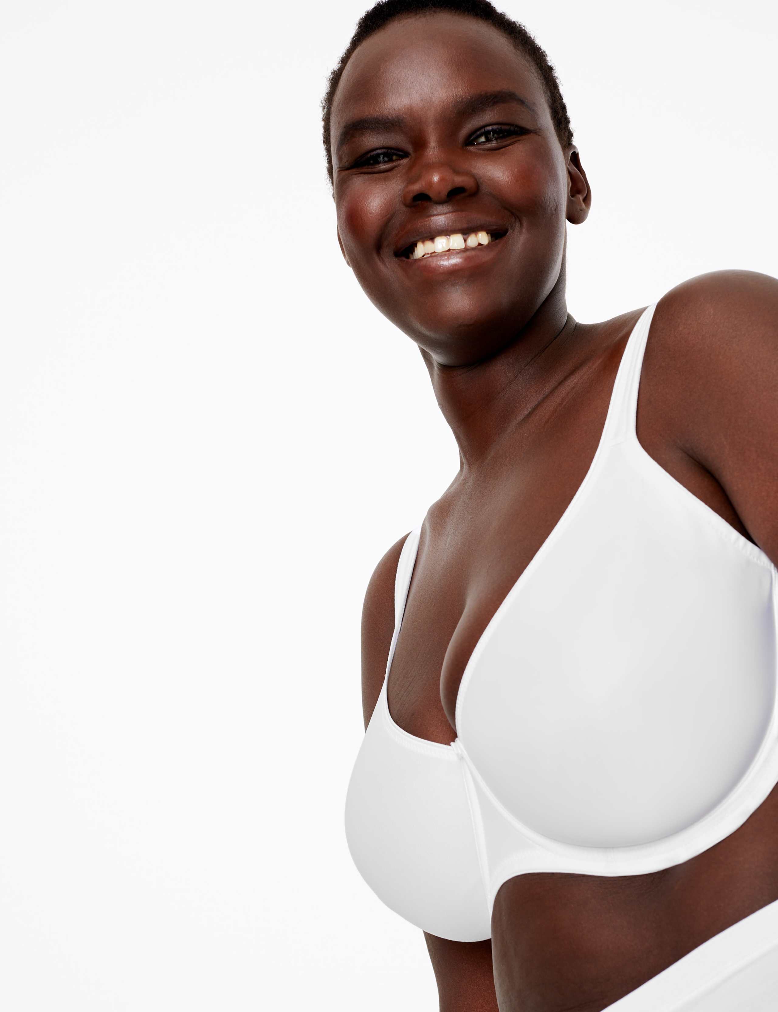 2 Pack Smoothing Minimiser Full Cup Bras C-G 3 of 7