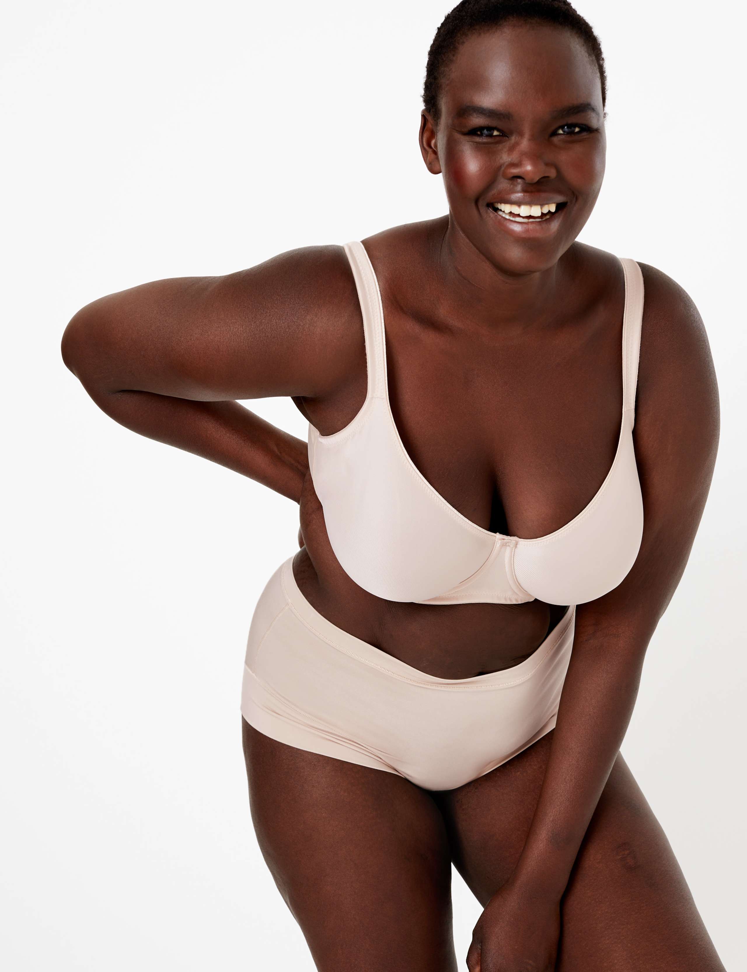 2 Pack Smoothing Minimiser Full Cup Bras C-G 4 of 7