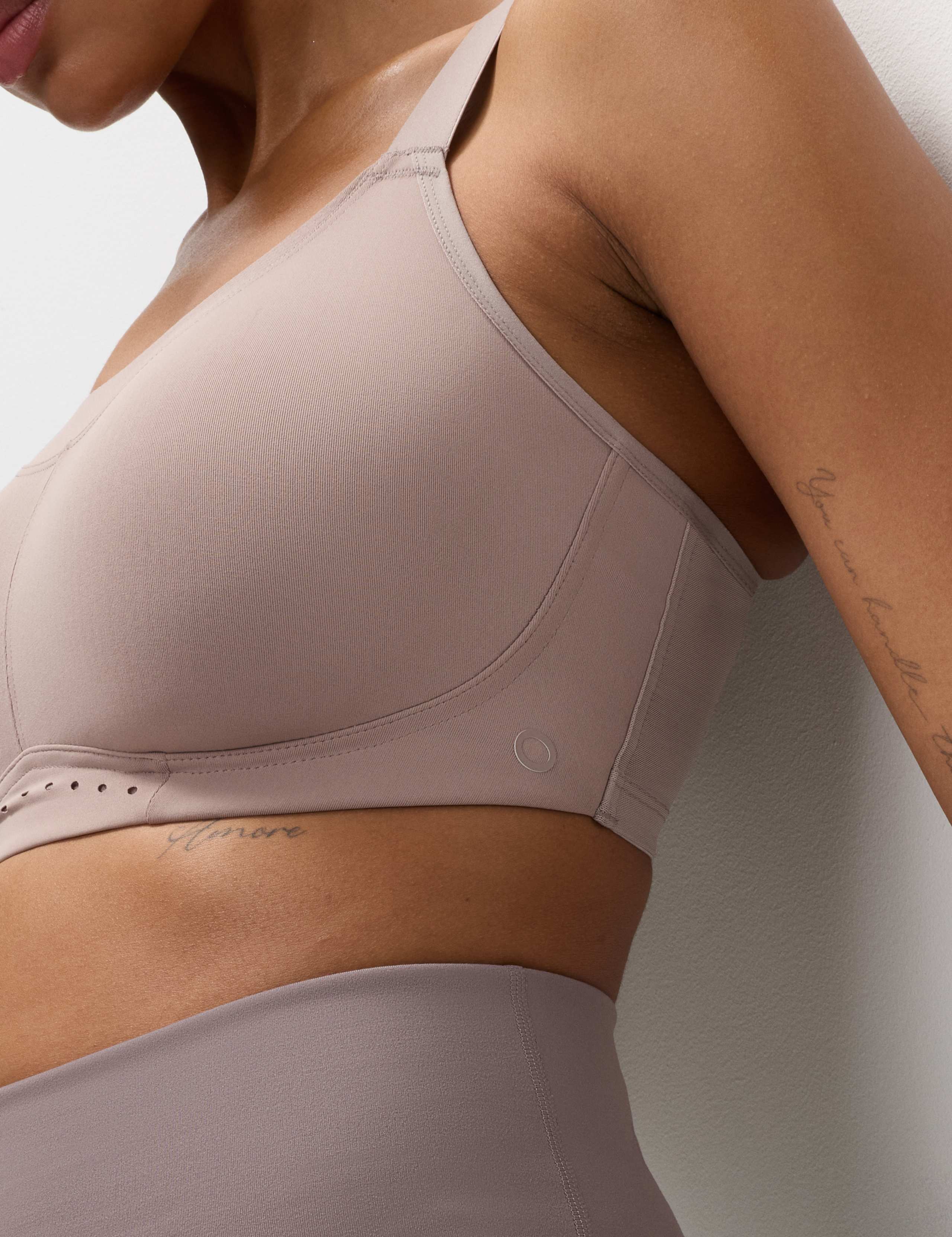 2pk Ultimate Support Non Wired Sports Bras (A-H) 4 of 8