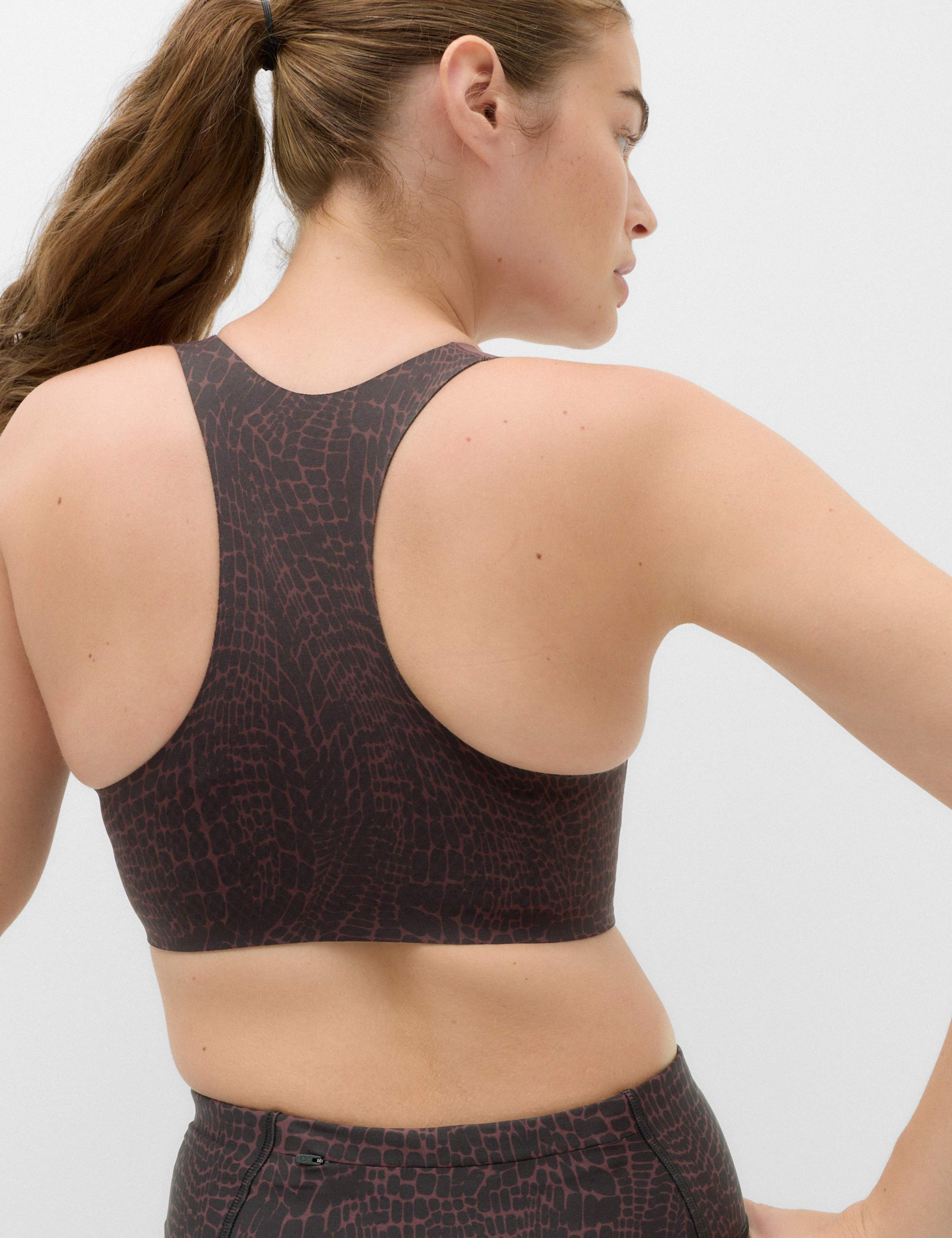 Ultimate Support Printed Zip Sports Bra (A-GG) 3 of 5