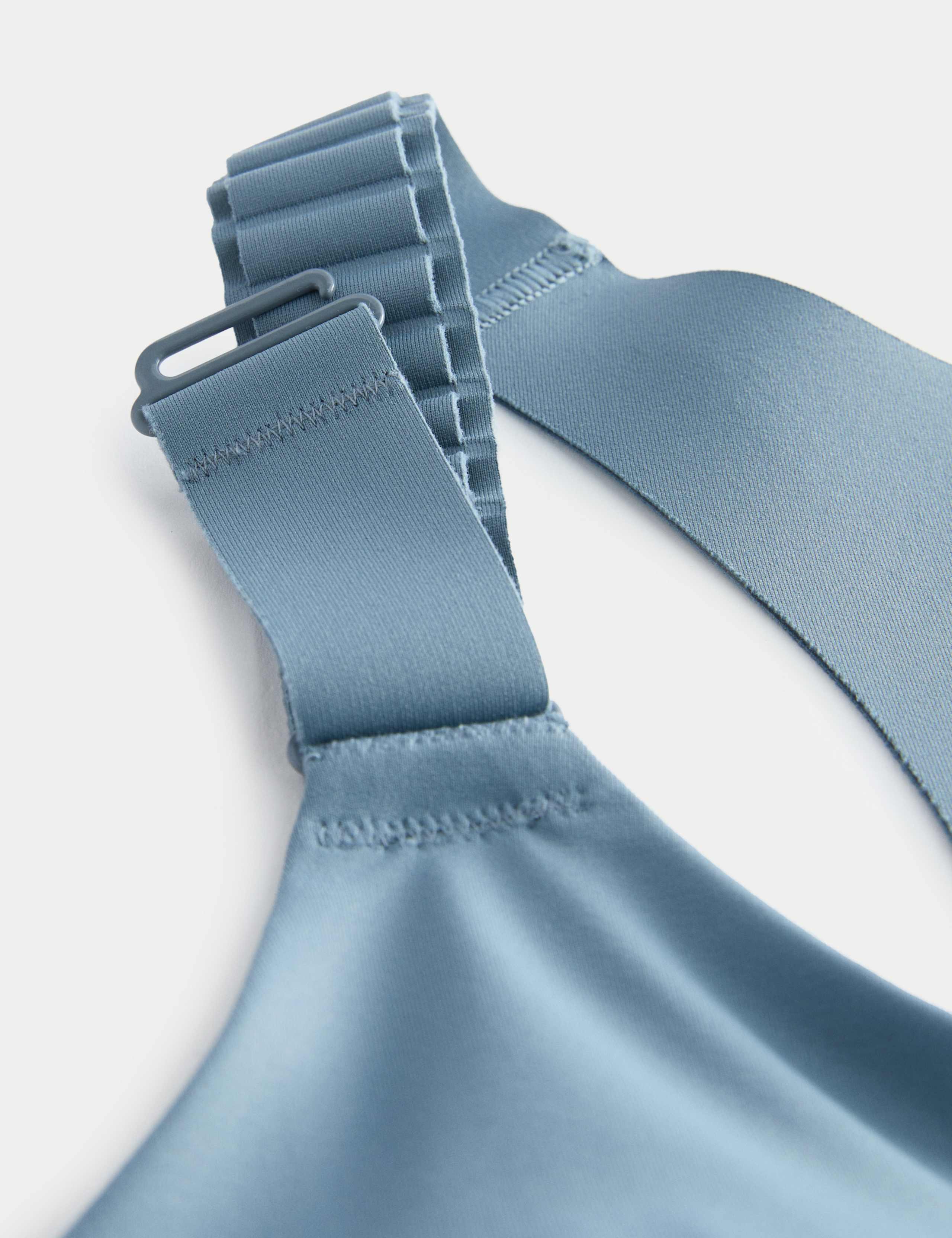 Ultimate Support Non Wired Sports Bra (A-GG) 3 of 3