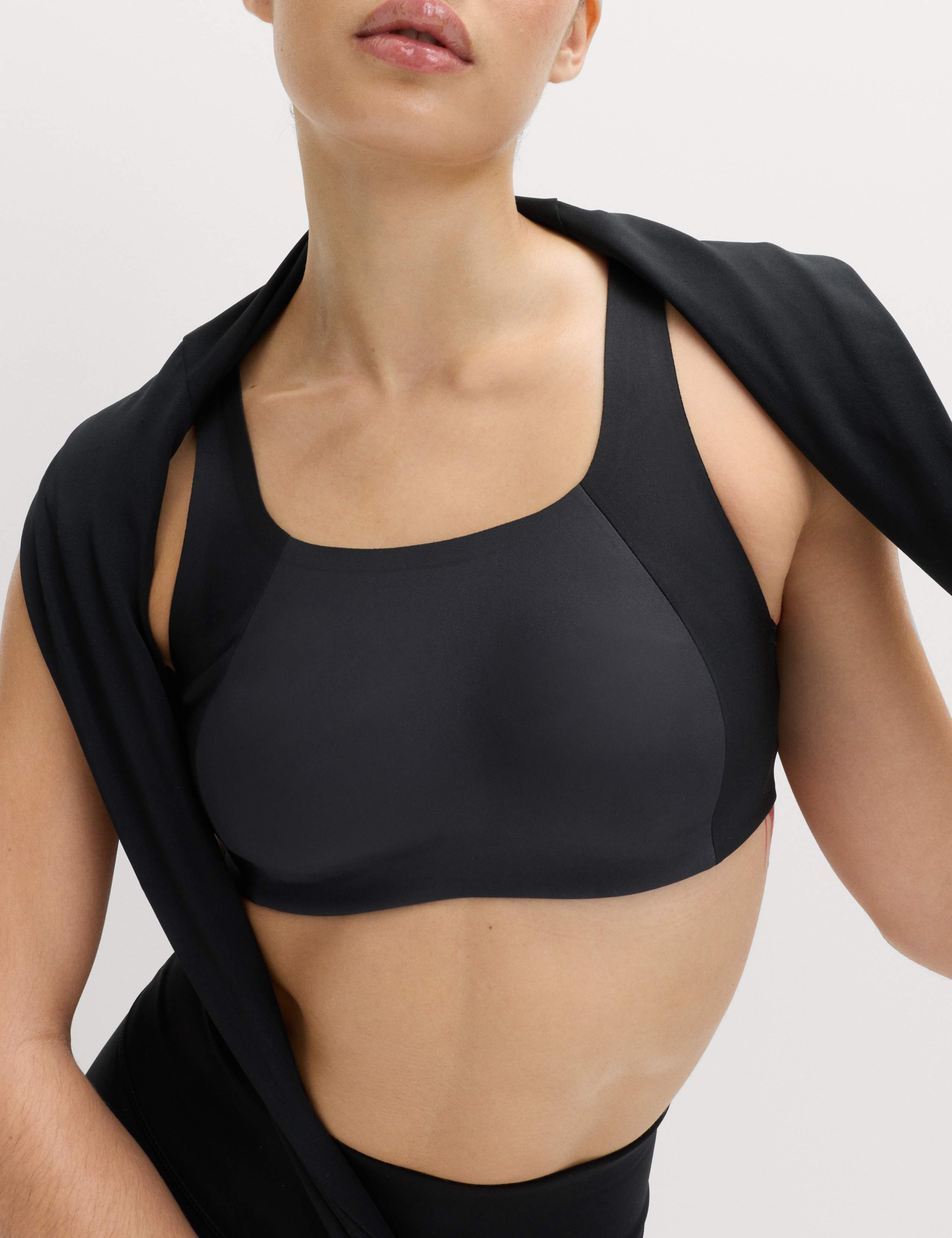 Ultimate Support Contoured Sports Bra A-H 5 of 7