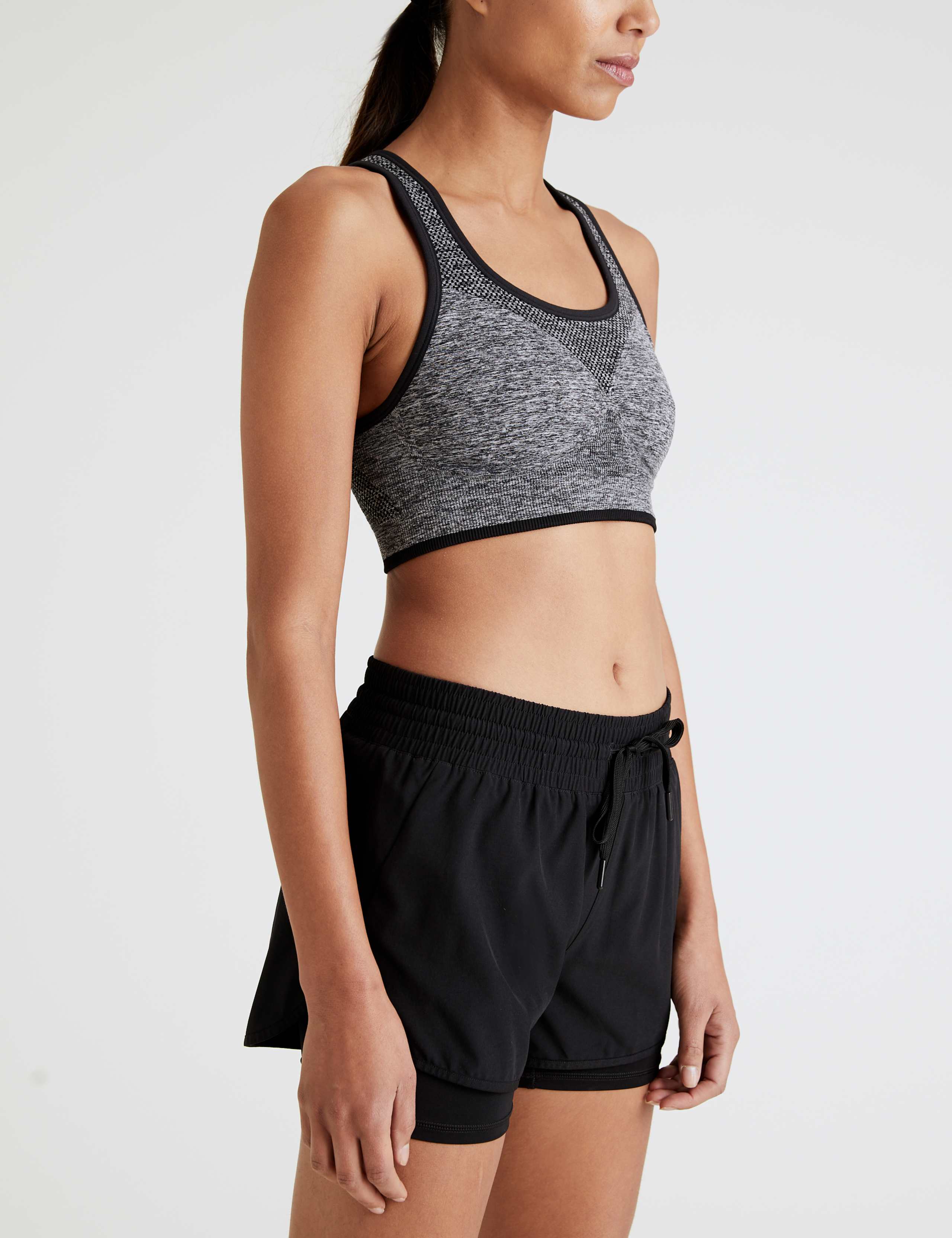 2pk Seamless Medium Impact Sports Bras 5 of 8