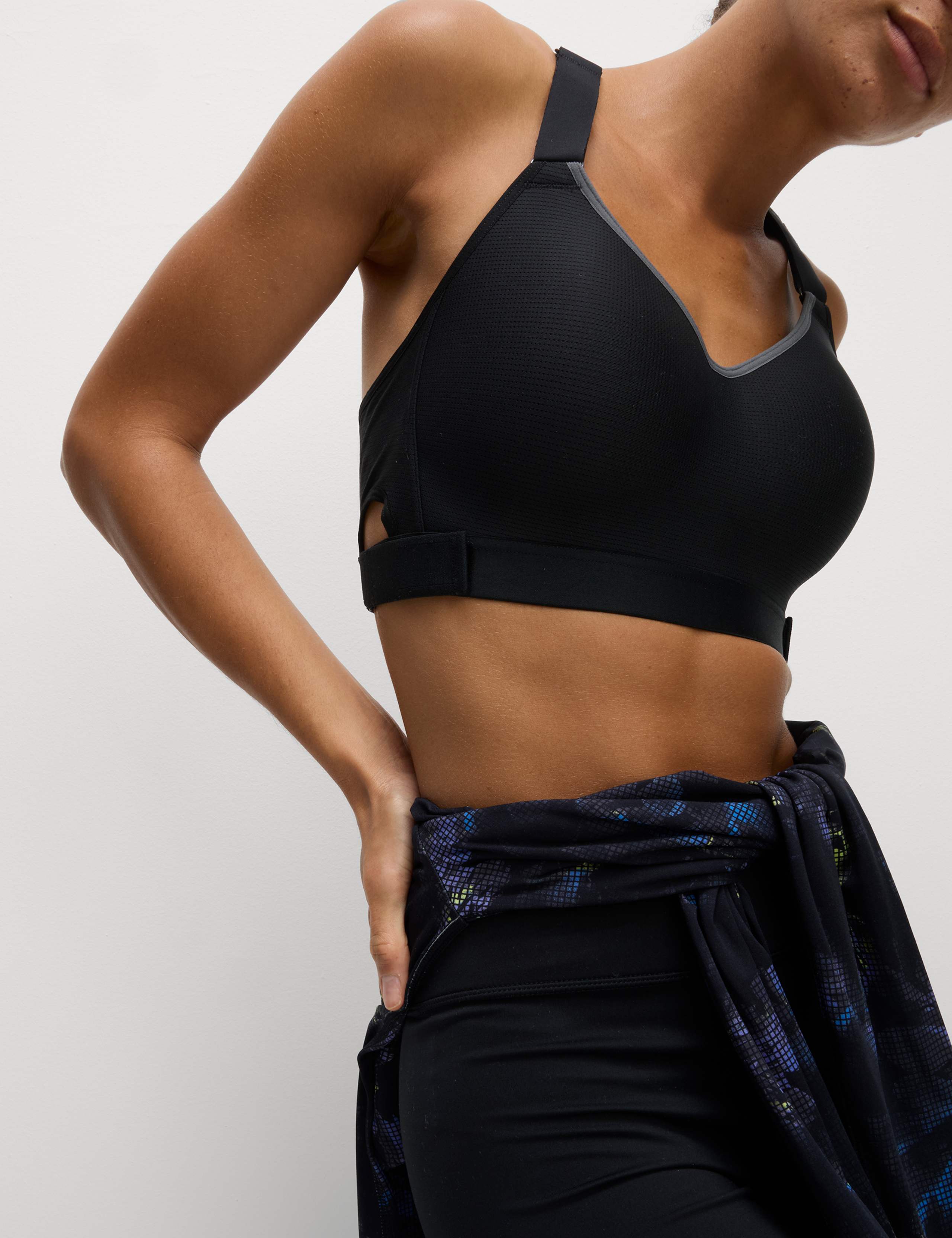 Ultimate Support Custom Fit Non Wired Sports Bra (A-E) 5 of 8