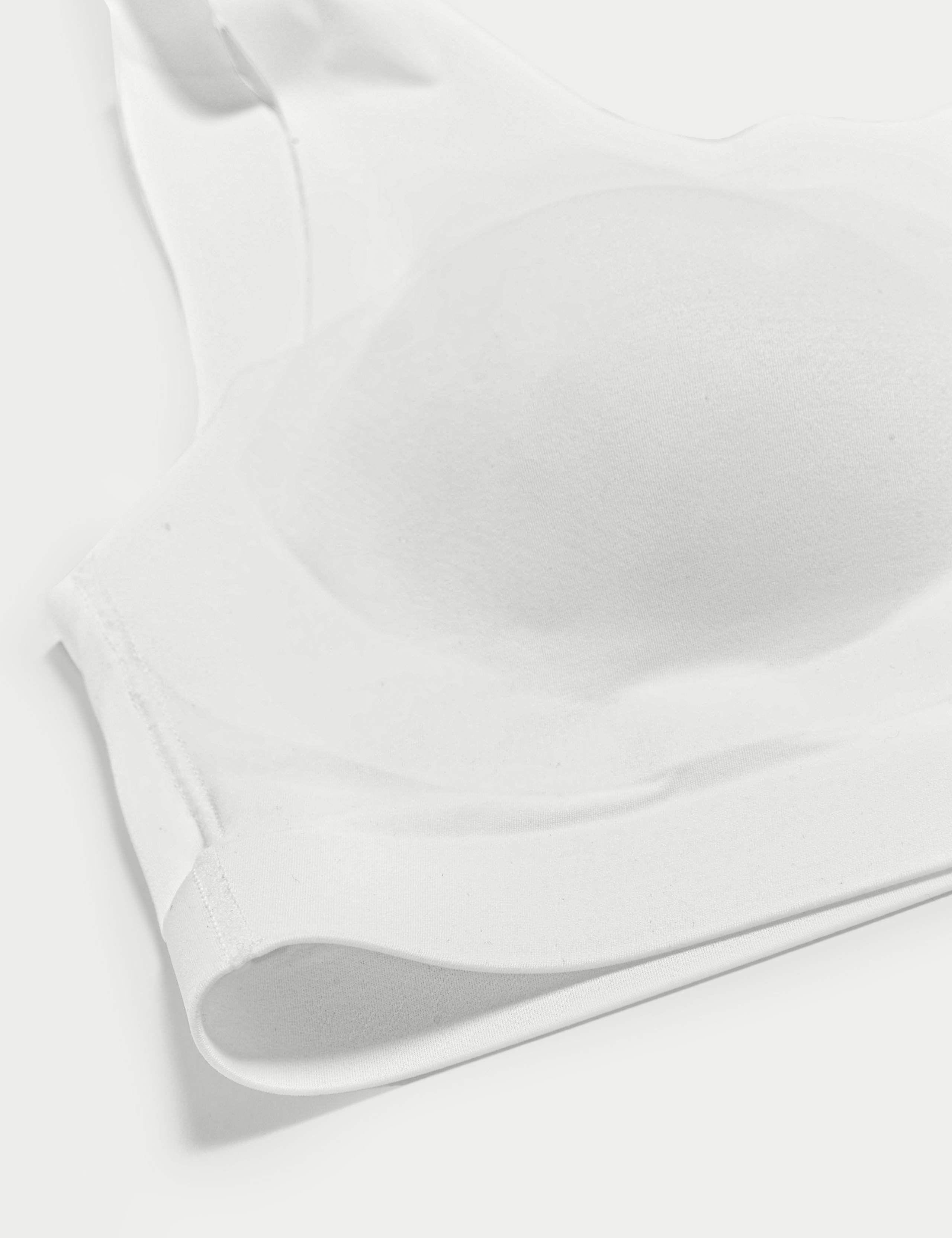 Flexifit™ Non Wired Crop Top 6 of 8