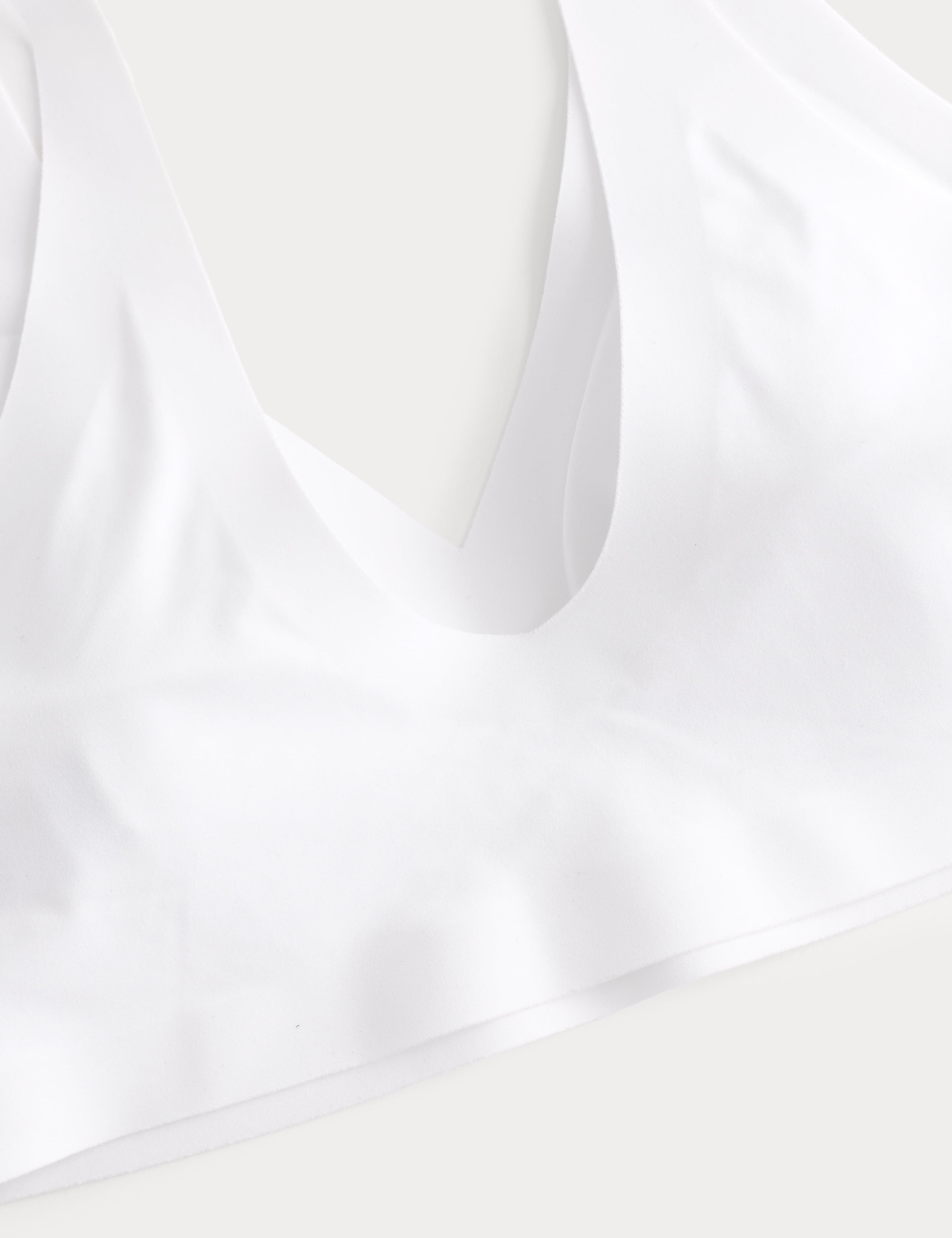 Body Invisibles™ Non Wired Crop Top (A-E) 7 of 7