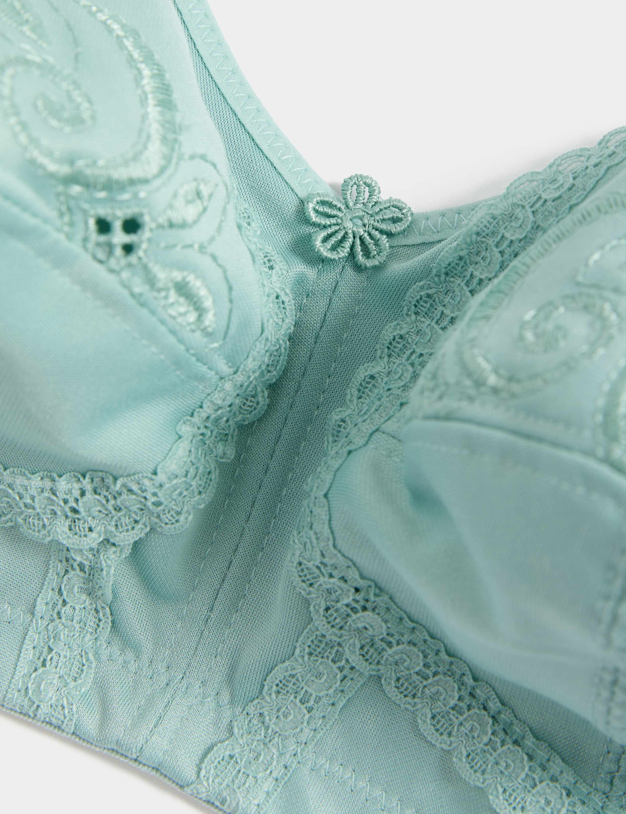 Total Support Embroidered Full Cup Bra B-G 2 of 3