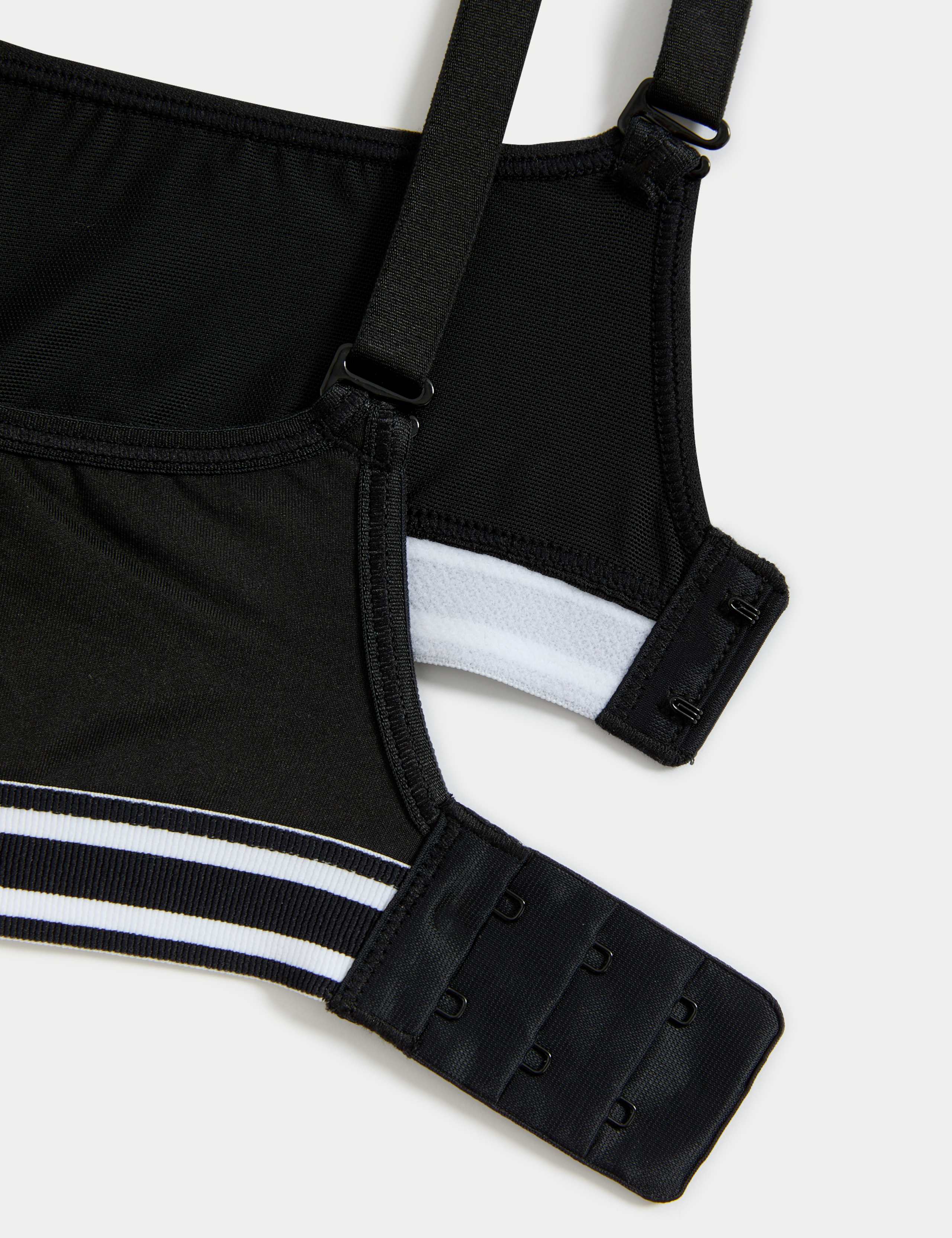 Ultimate Support Non Wired Sports First Bra AA-D 3 of 3