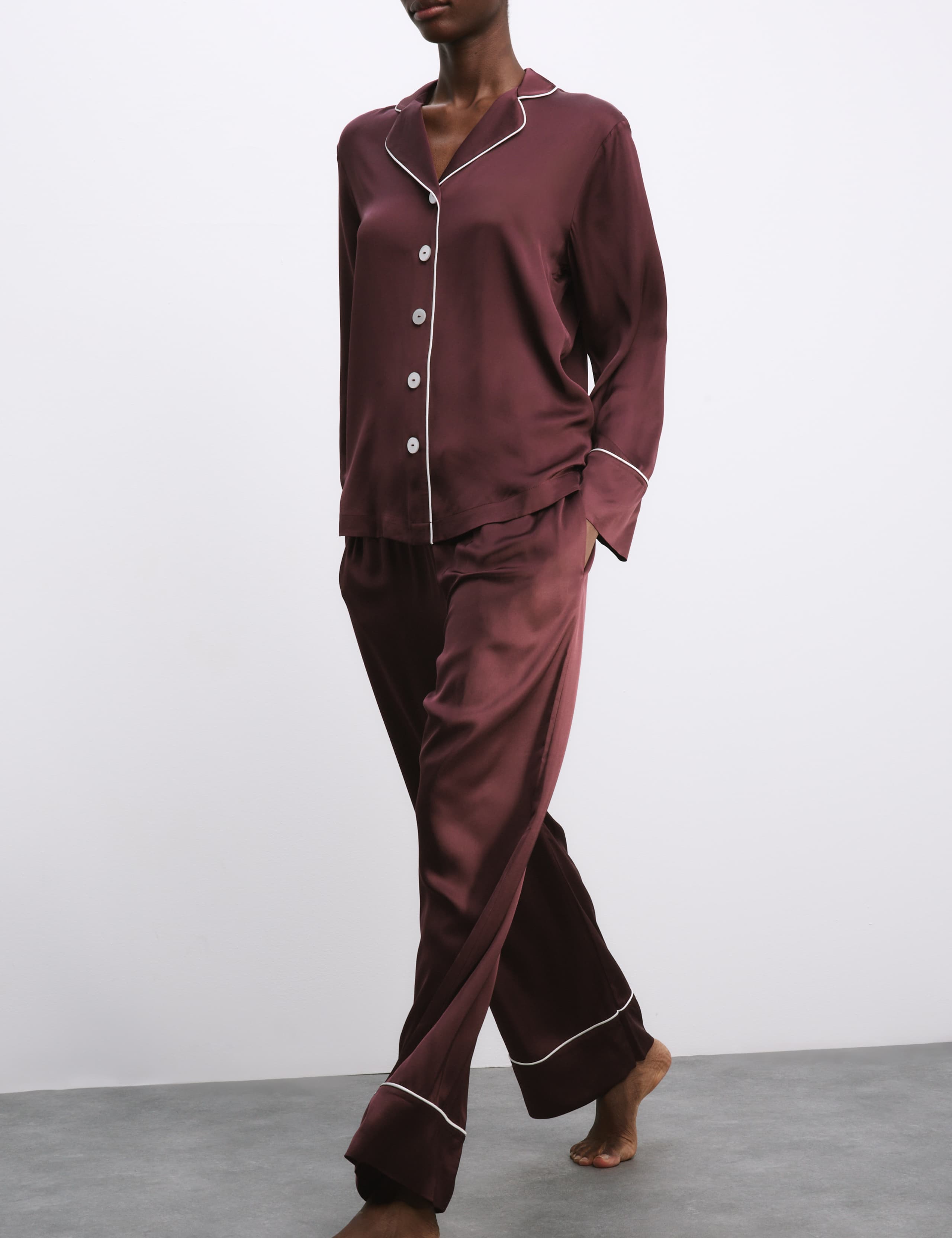 Satin Revere Pyjama Set 4 of 8