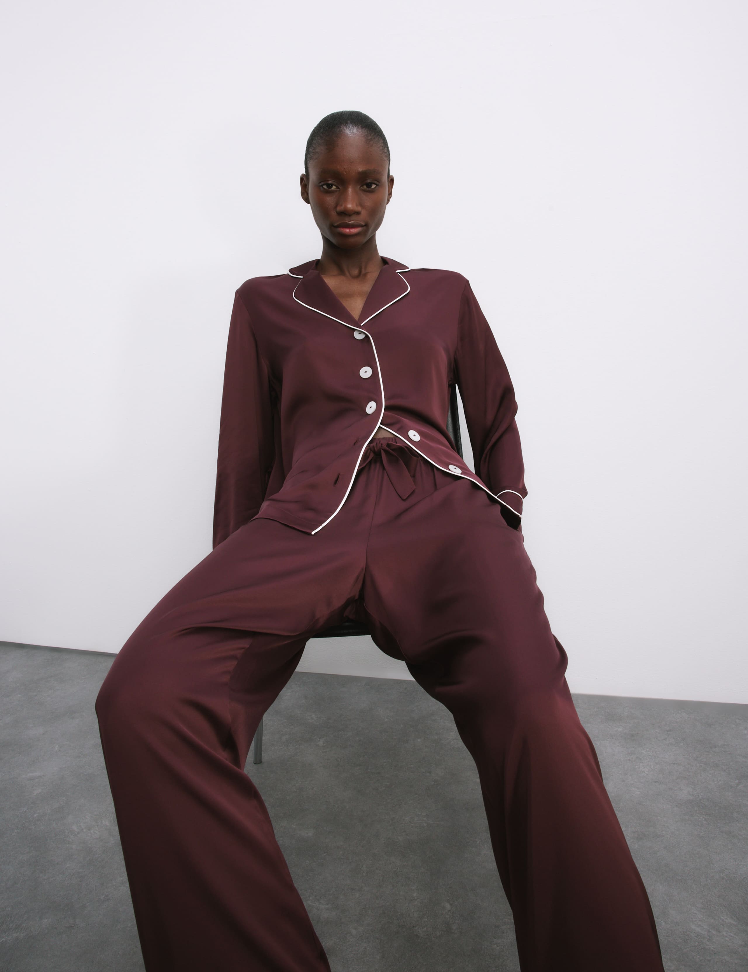 Satin Revere Pyjama Set 7 of 8