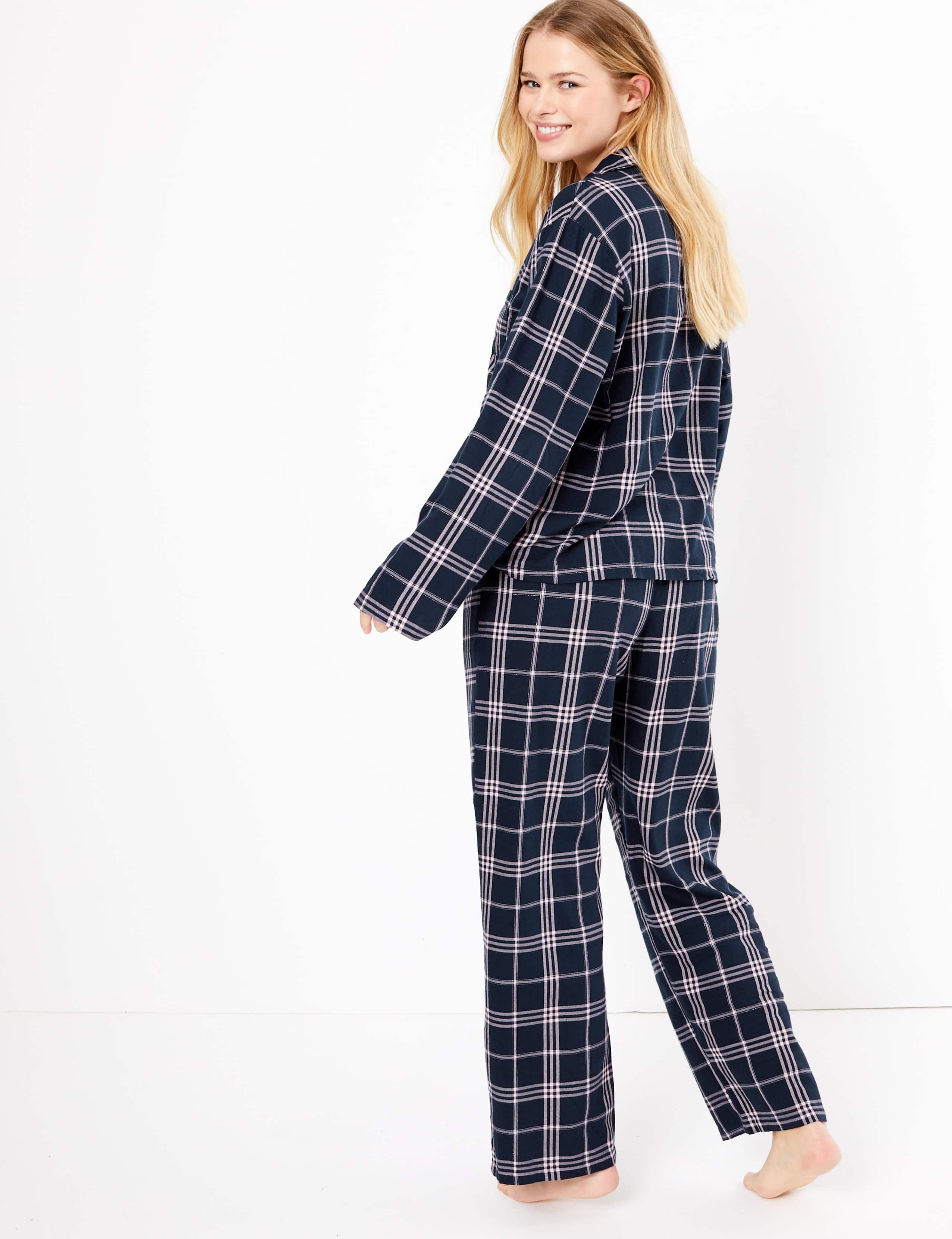 Checked Pyjama Set 4 of 5