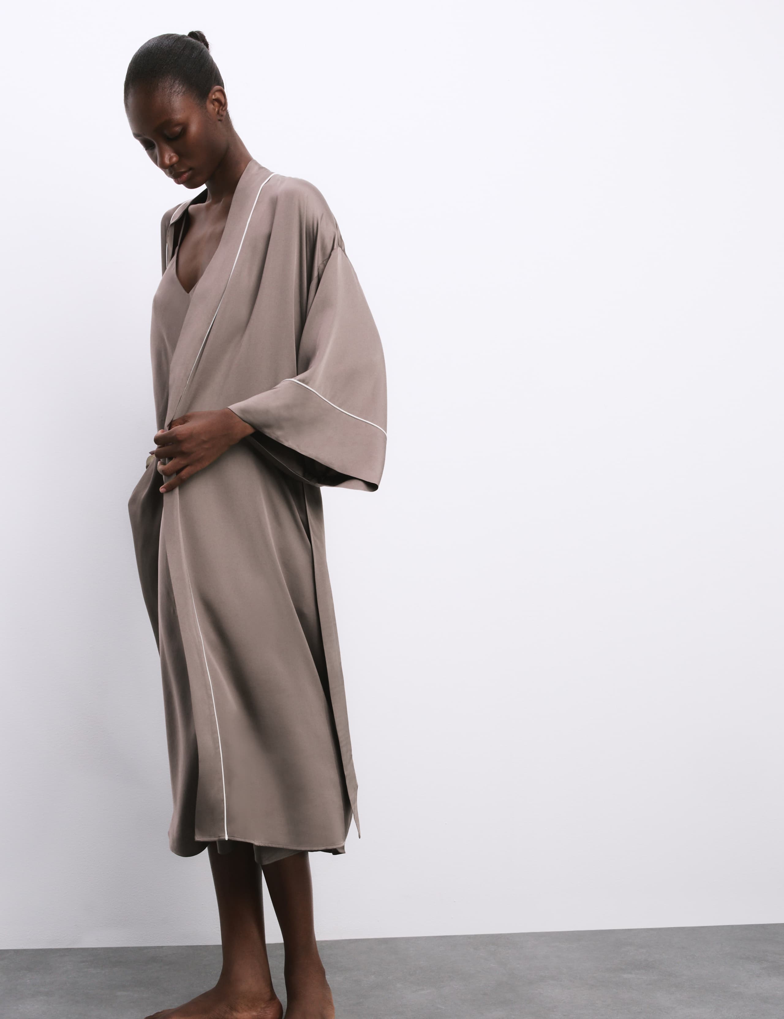 Autograph Satin Long Wrap 6 of 6