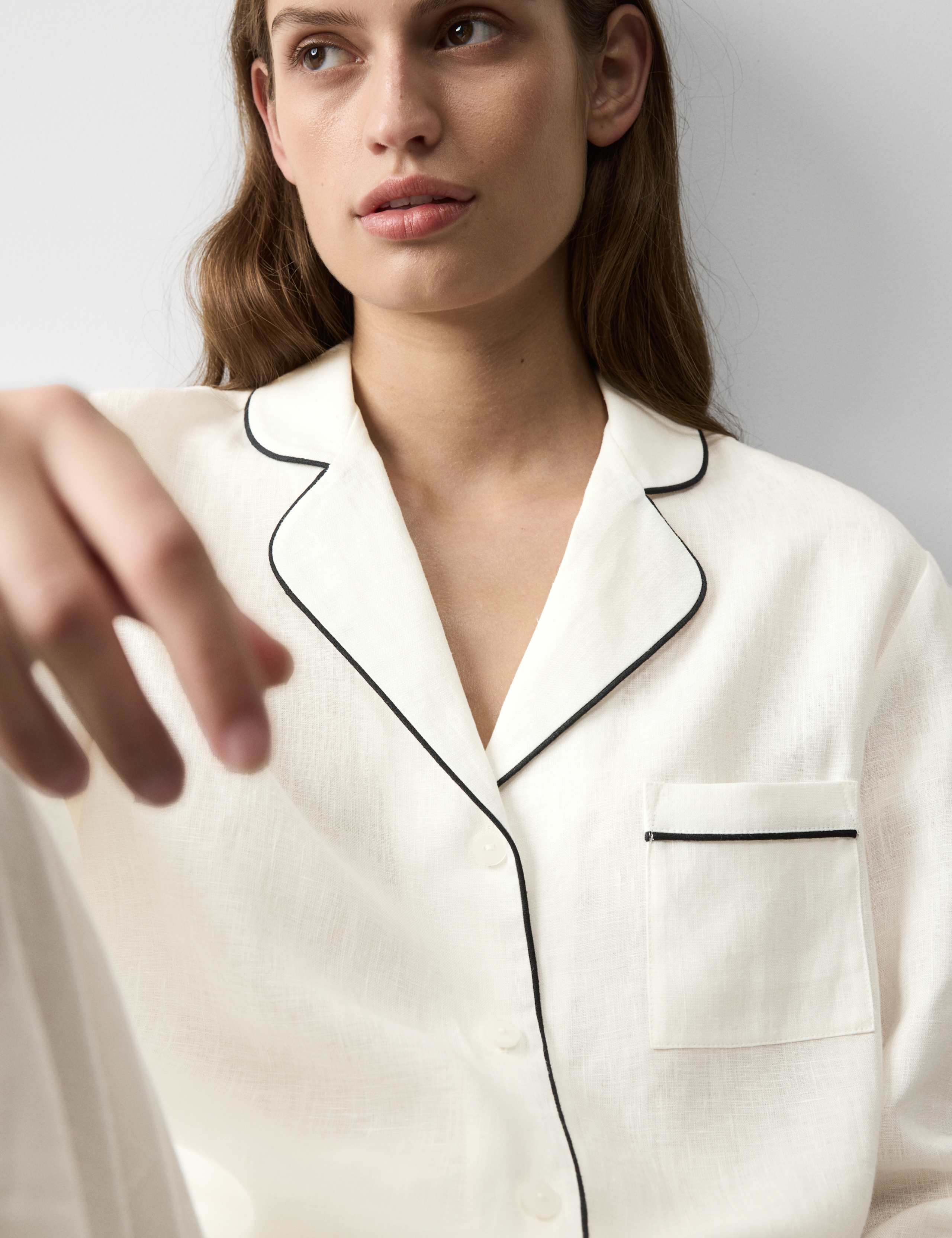 Pure Linen Revere Pyjama Set 5 of 5