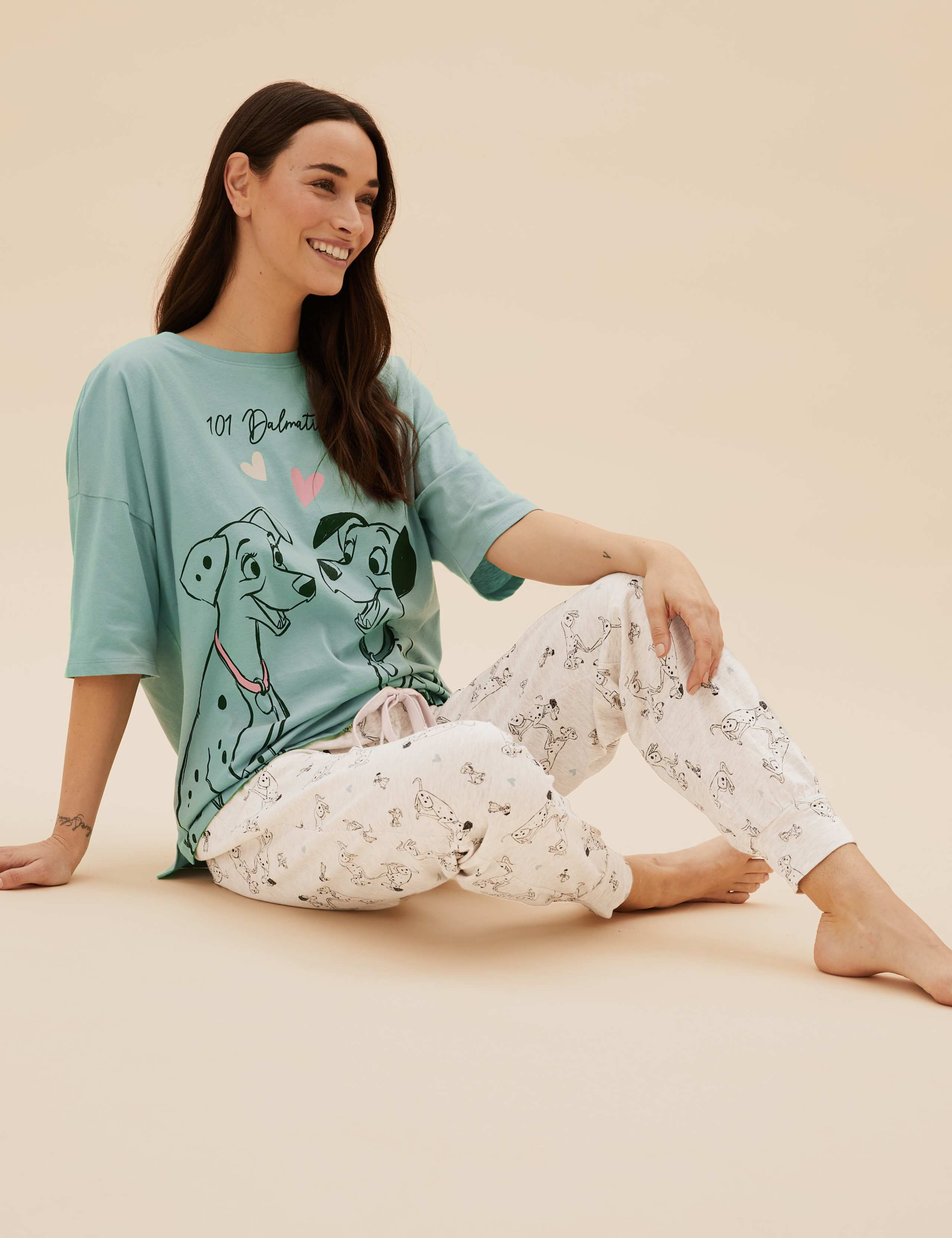 Cotton Disney 101 Dalmatians™ Pyjama Set 5 of 5