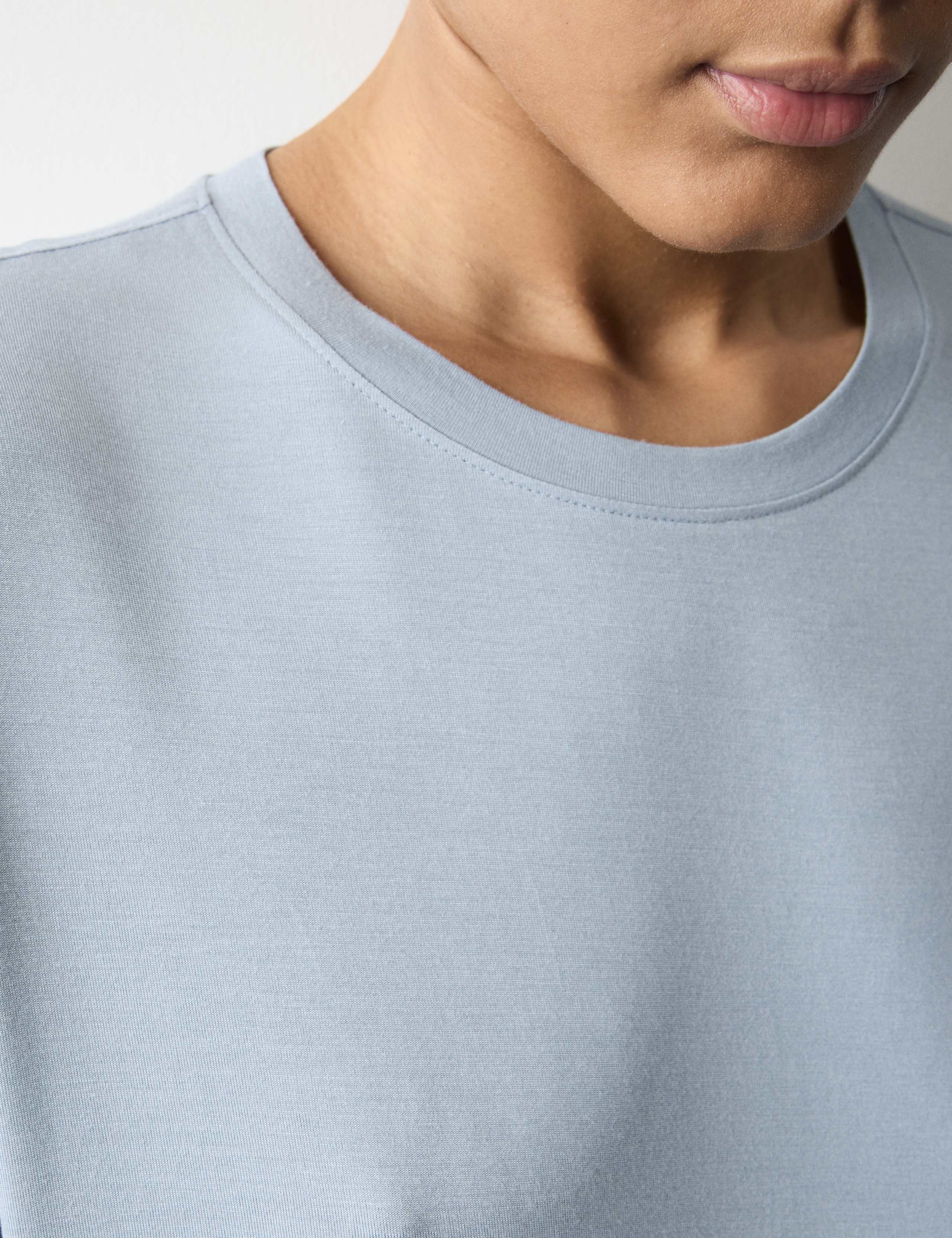 Round Neck Nightdress 3 of 6