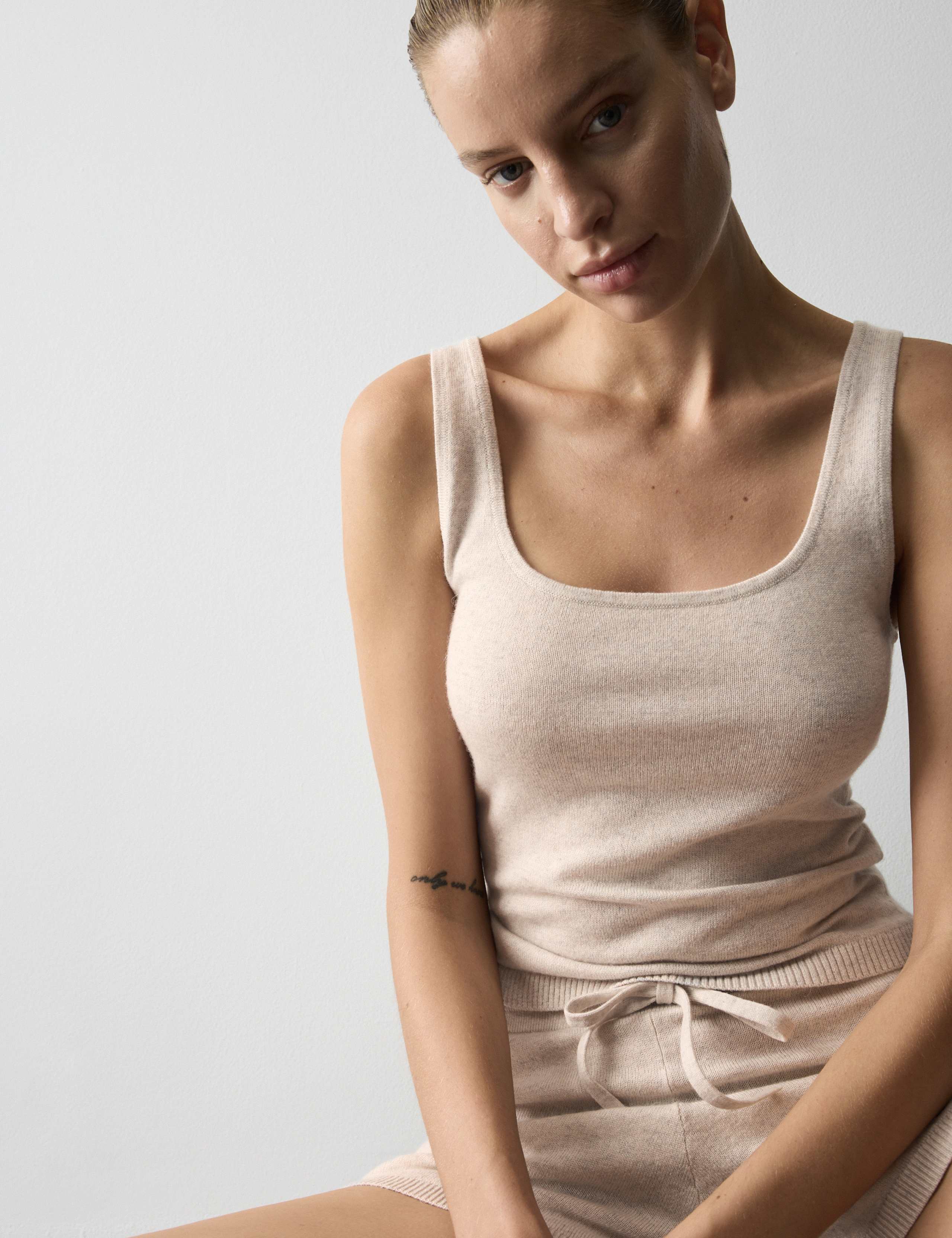 Lounge Knit Vest with Cashmere 3 of 5