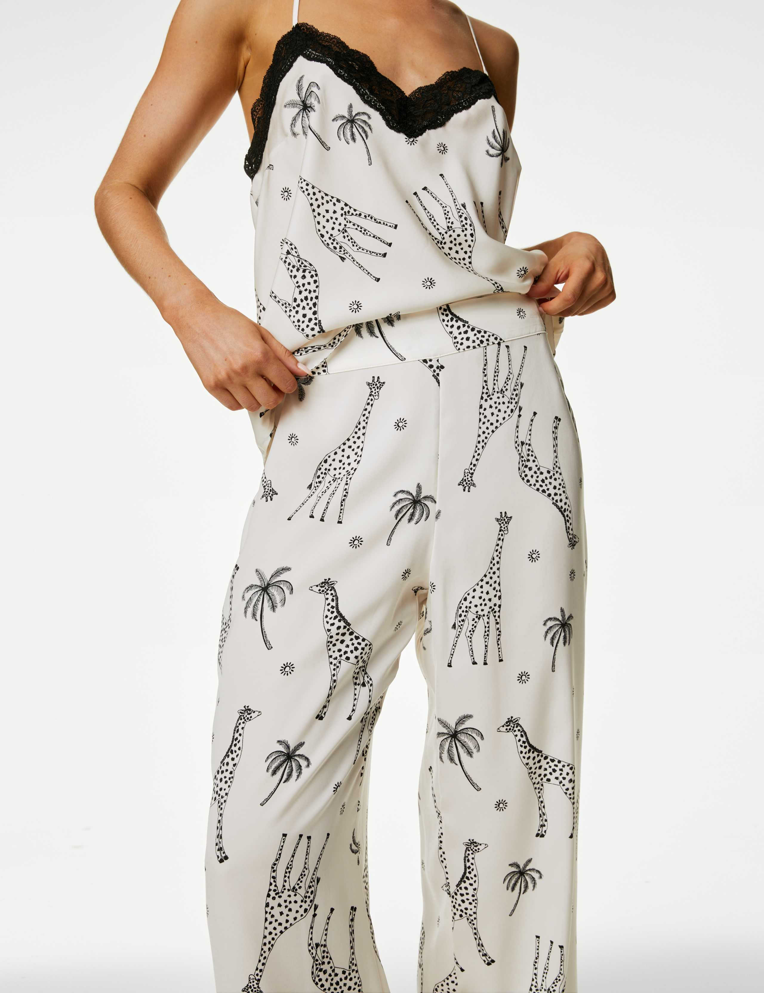 Dream Satin™ Printed Pyjama Set 4 of 5
