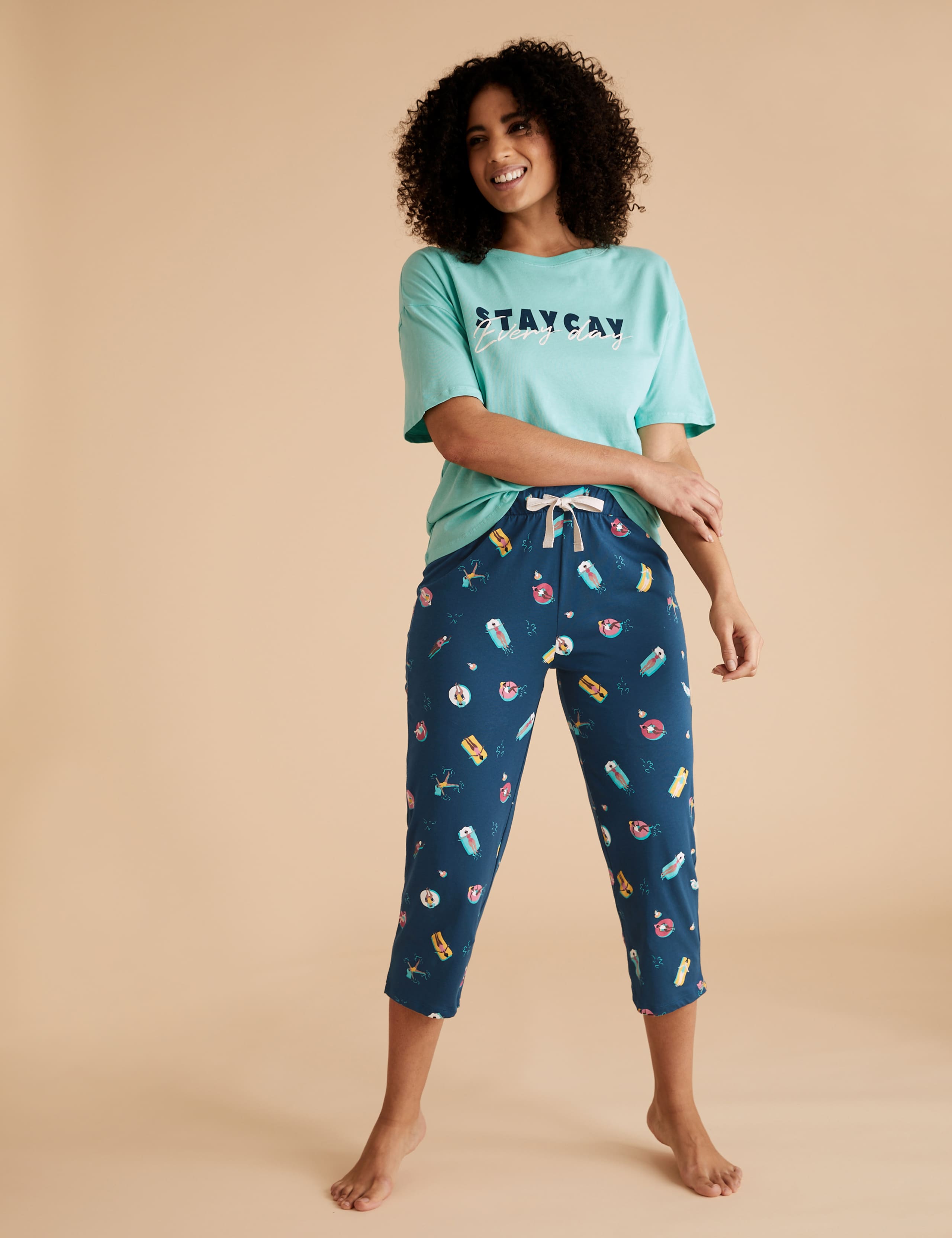 Pure Cotton Pool Print Cropped Pant 6 of 6