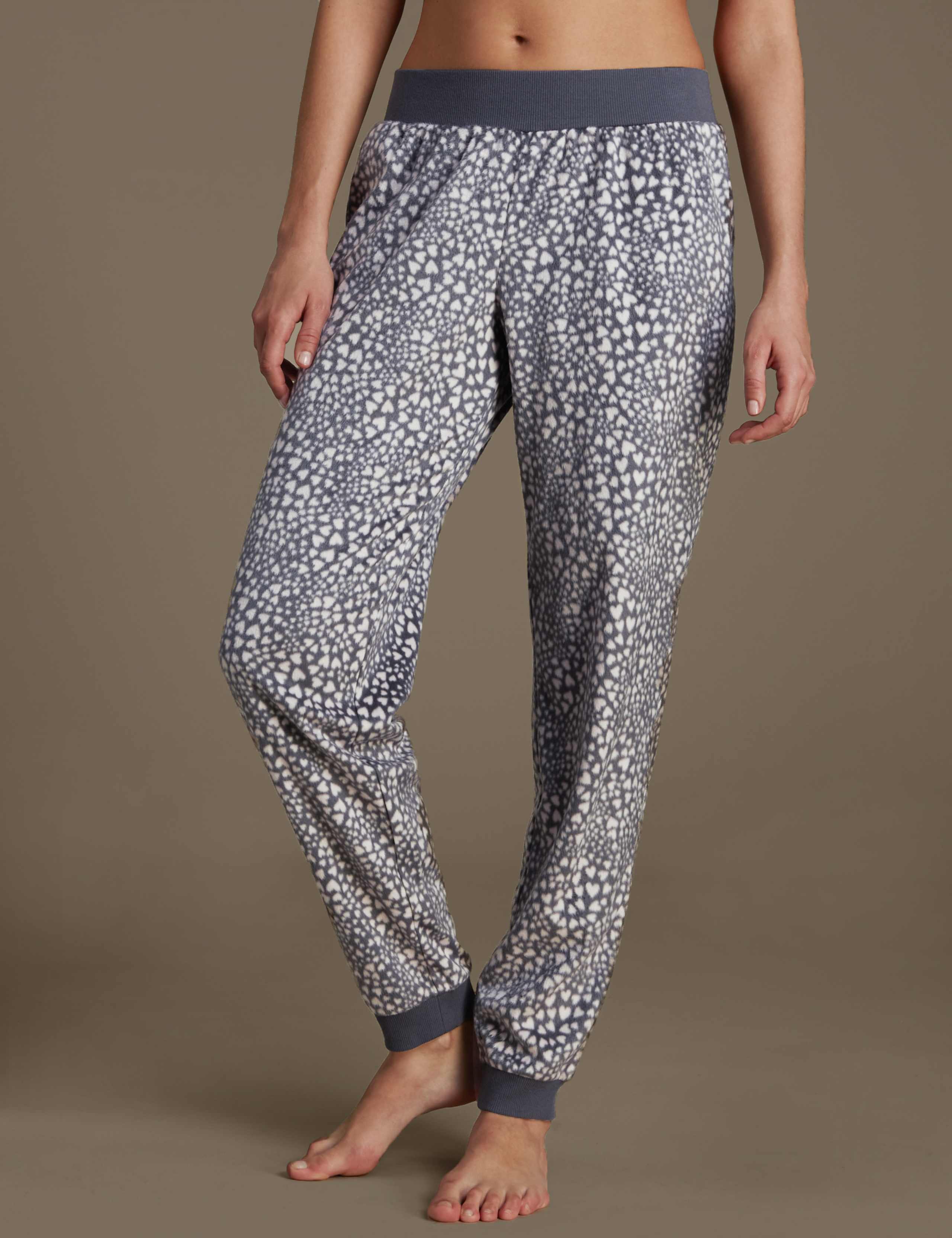 Free Hugs Slogan Fleece Pyjamas 4 of 4