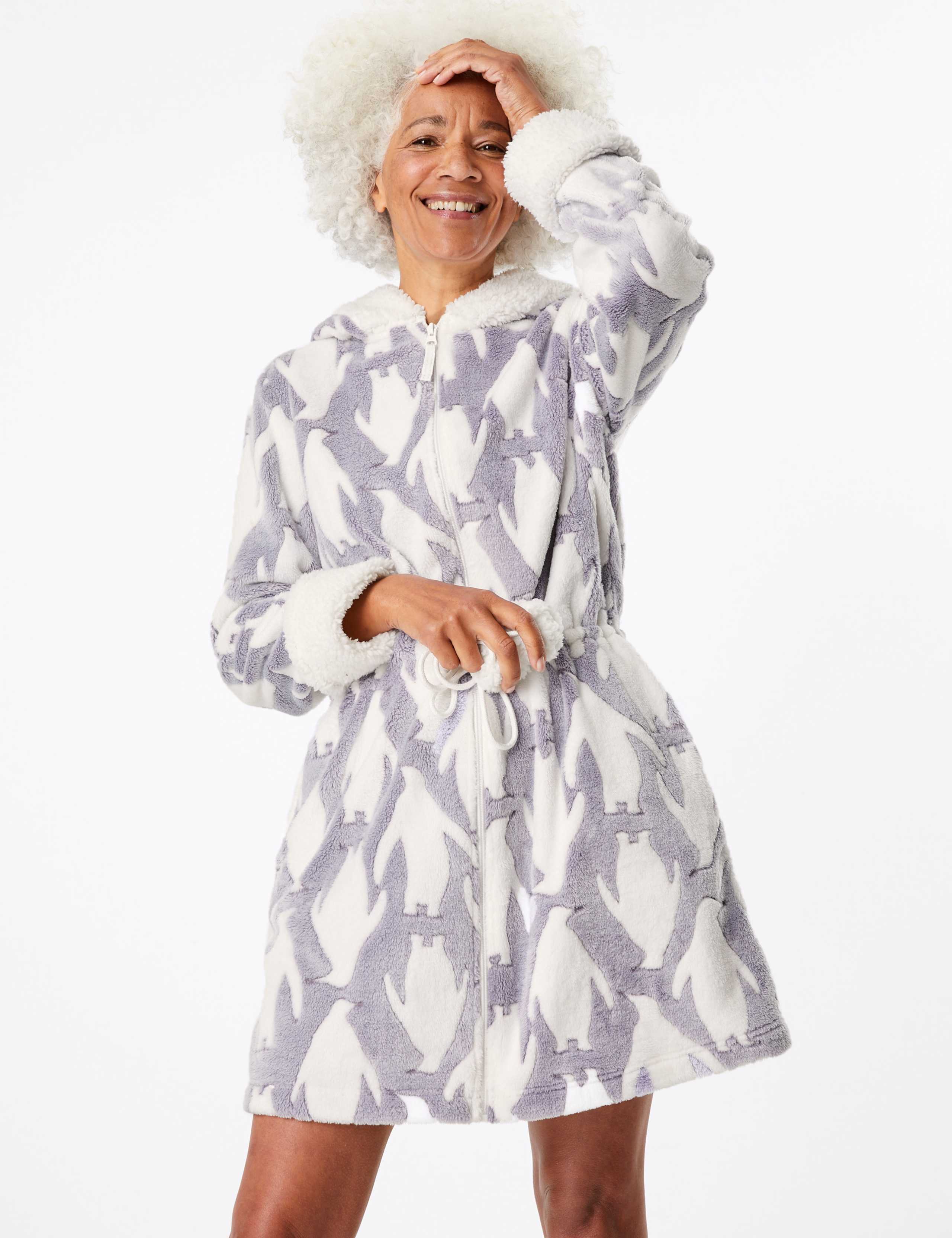 Luxurious Penguin Short Dressing Gown 1 of 5