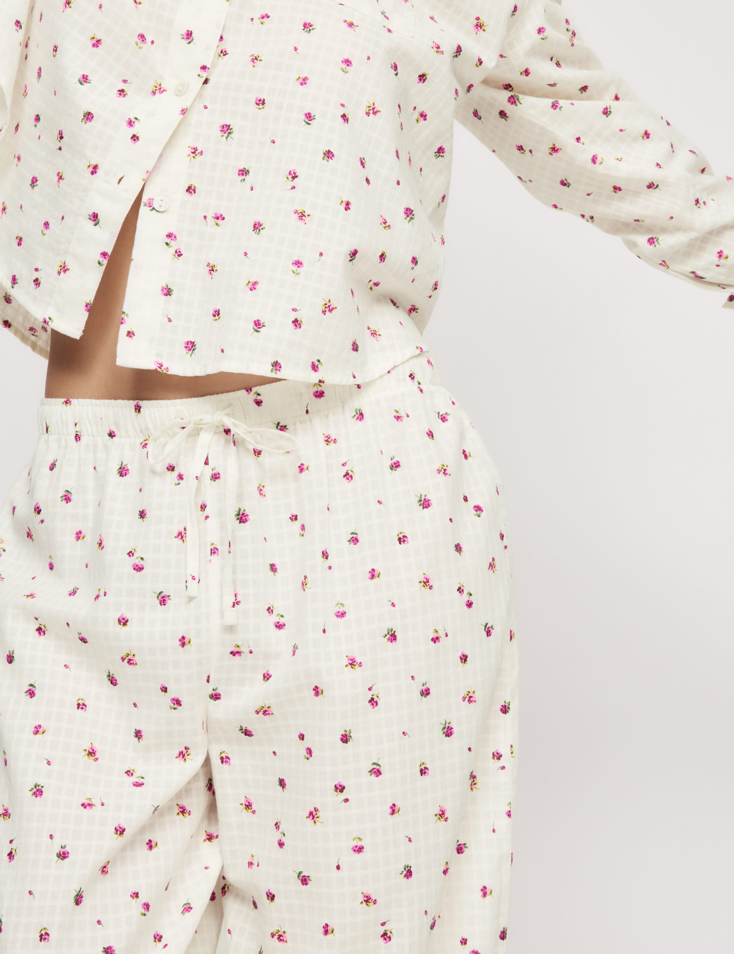 Pure Cotton Dobby Floral Pyjama Set 4 of 5