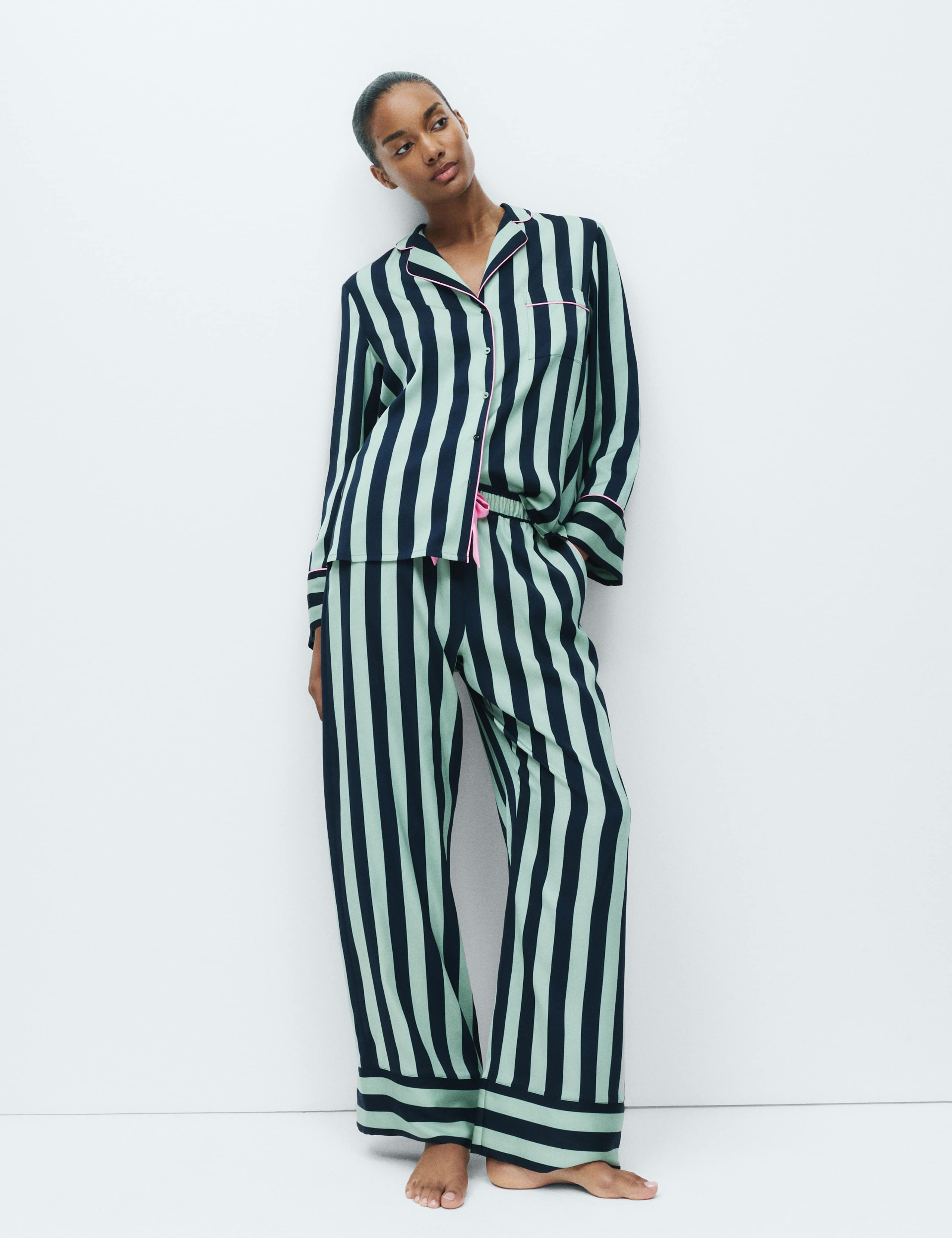 Striped Revere Wide Leg Pyjama Set 4 of 5