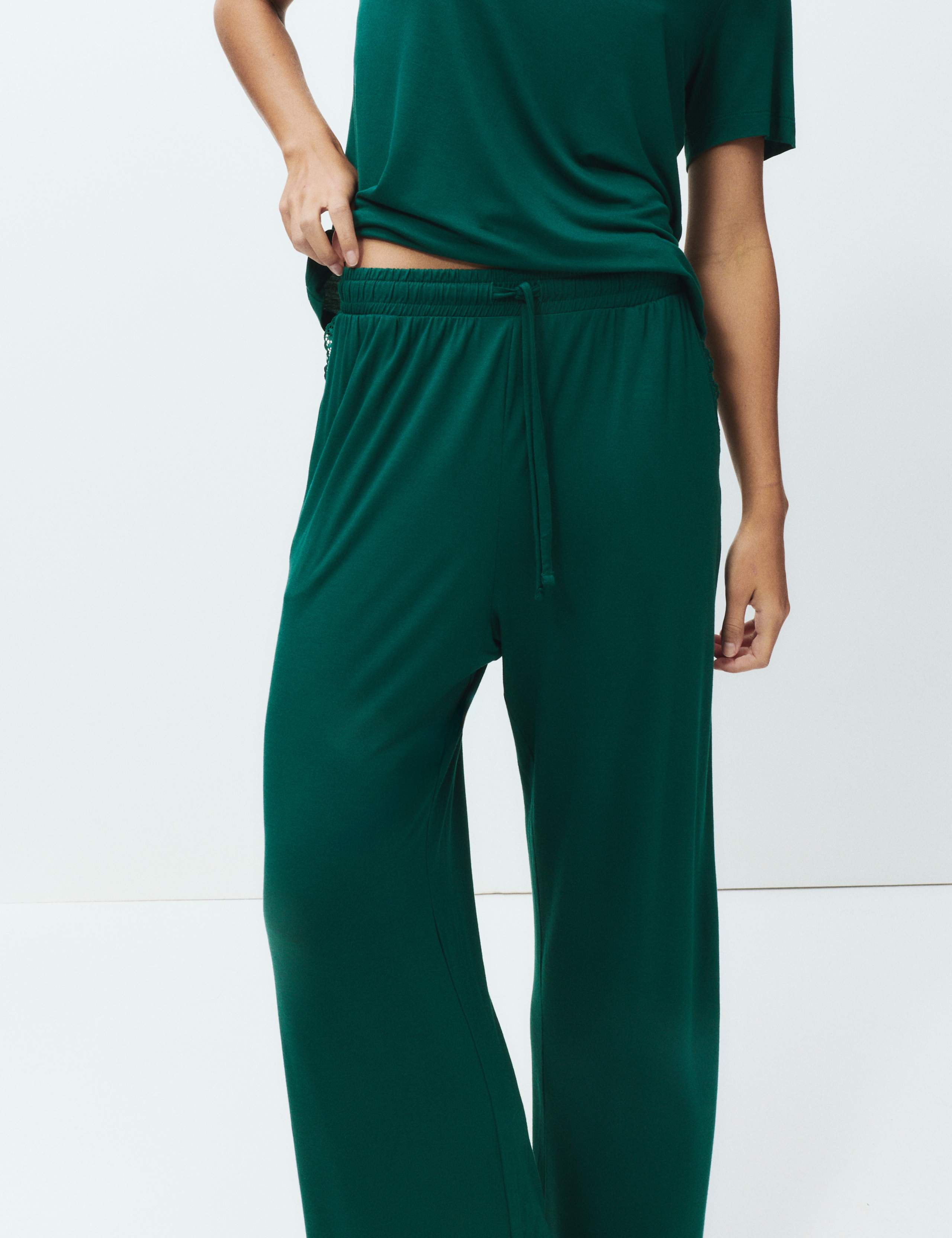 Viscose Lace Trim Pyjama Set 4 of 6