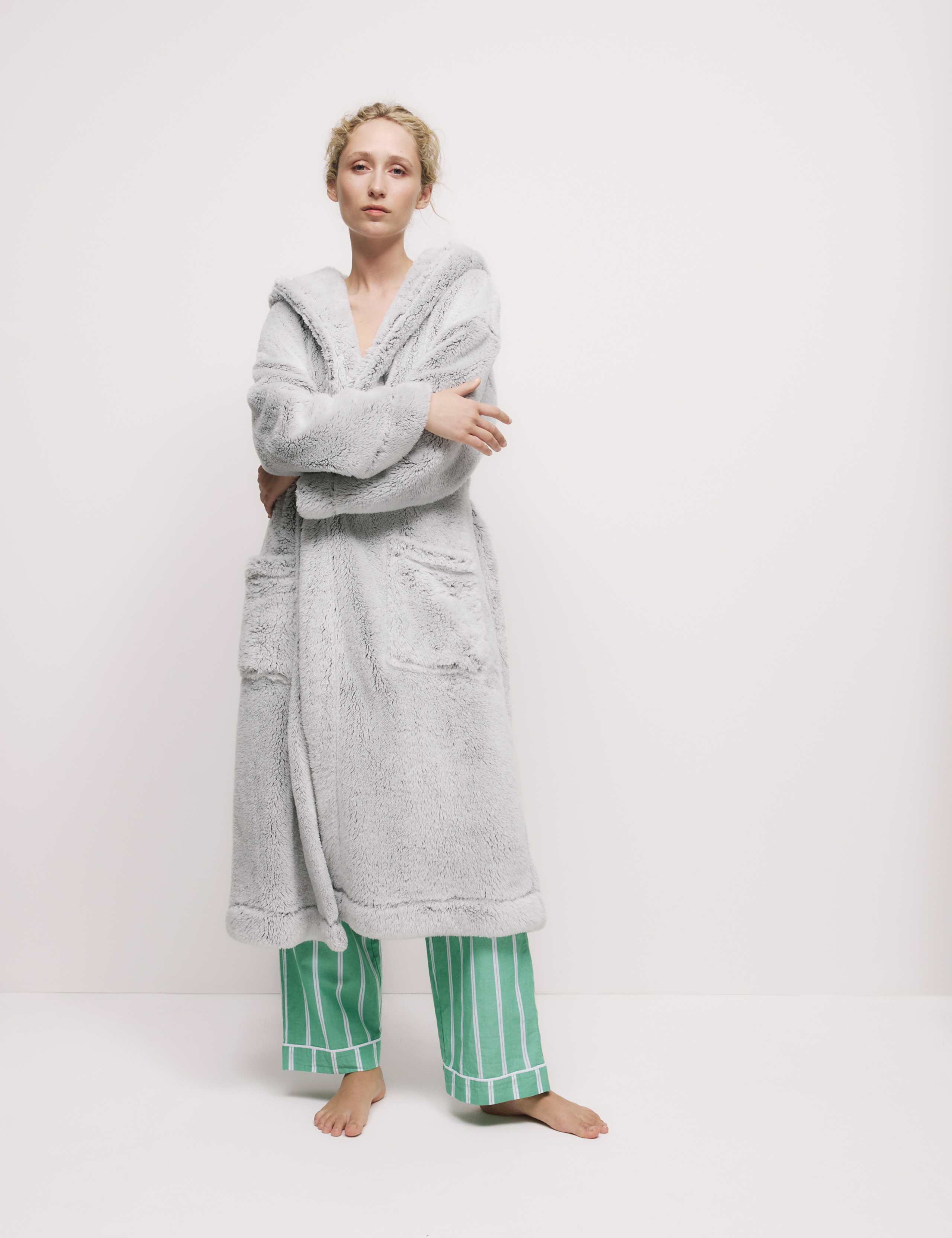 Fleece Hooded Dressing Gown 3 of 5