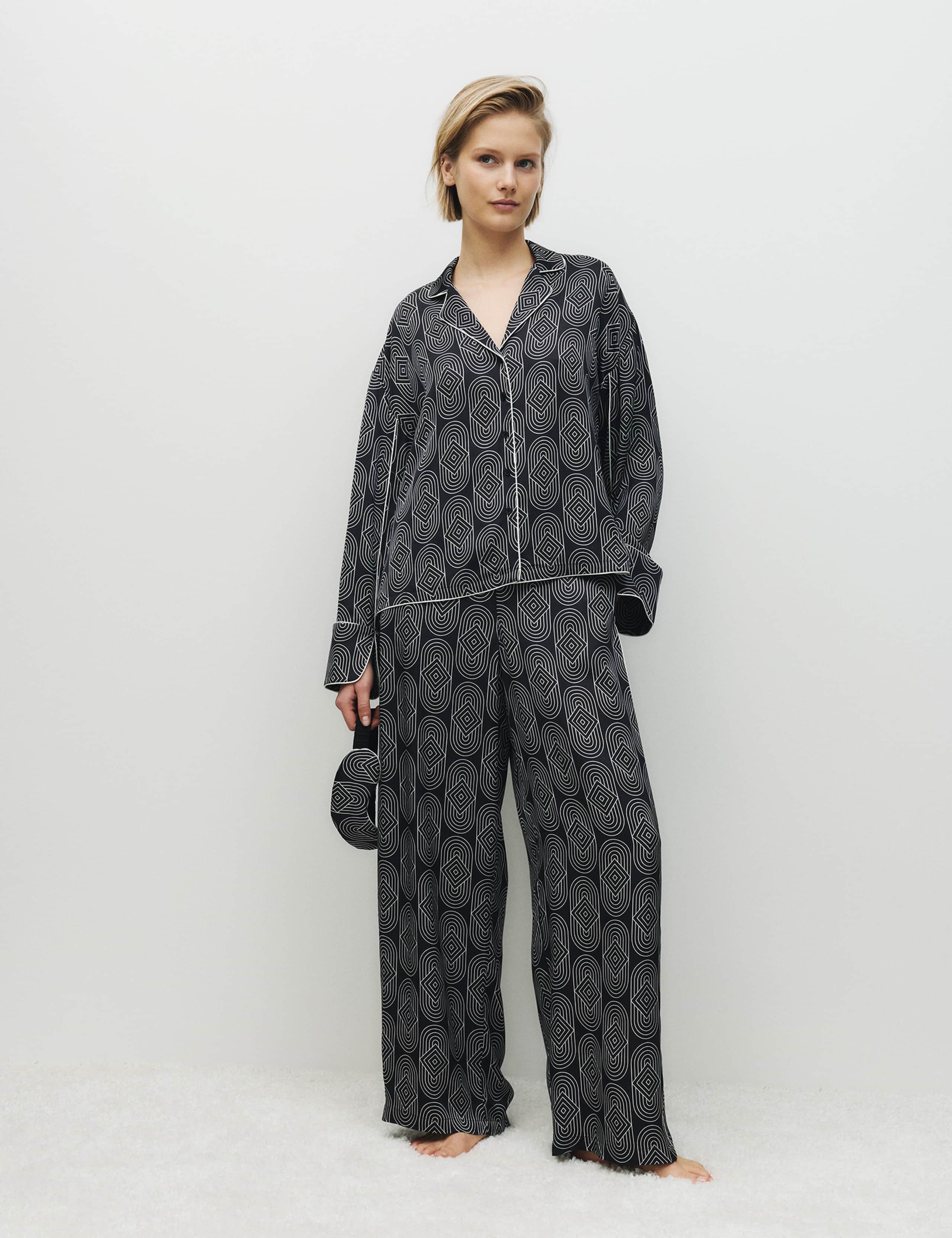 Premium Satin Geometric Revere Pyjama Set 5 of 6