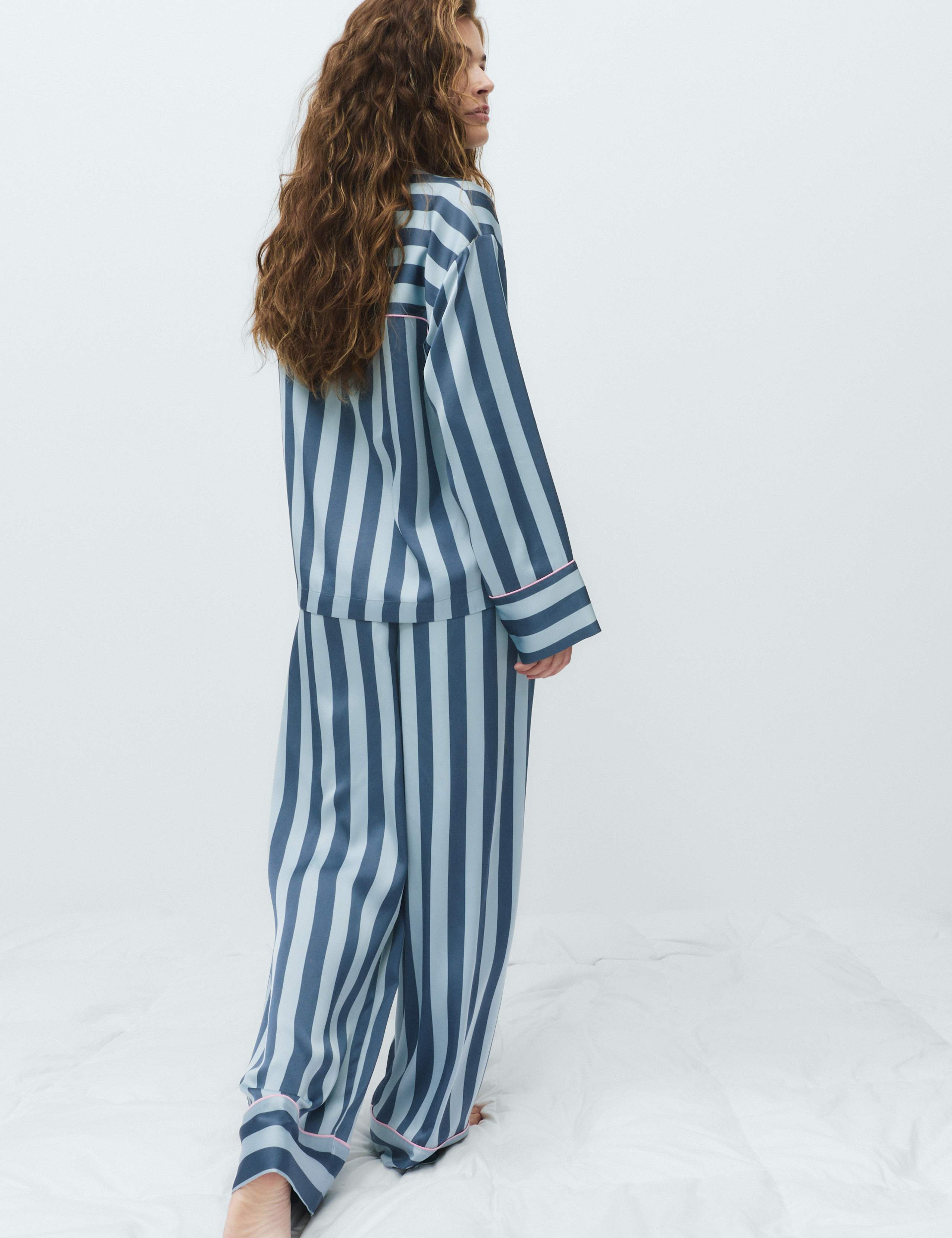 Dream Satin™ Striped Revere Pyjama Set 5 of 6