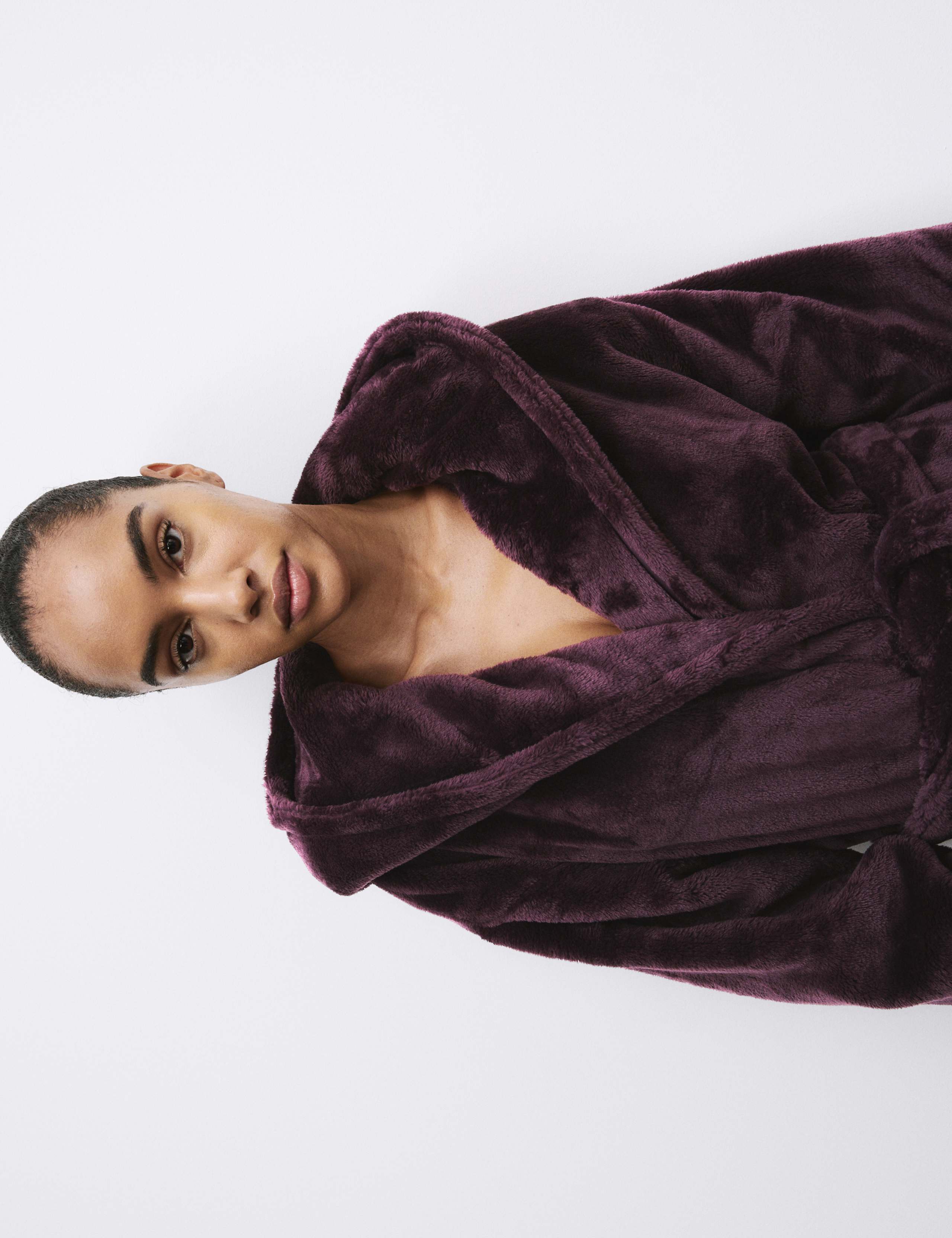 Fleece Hooded Dressing Gown 3 of 5