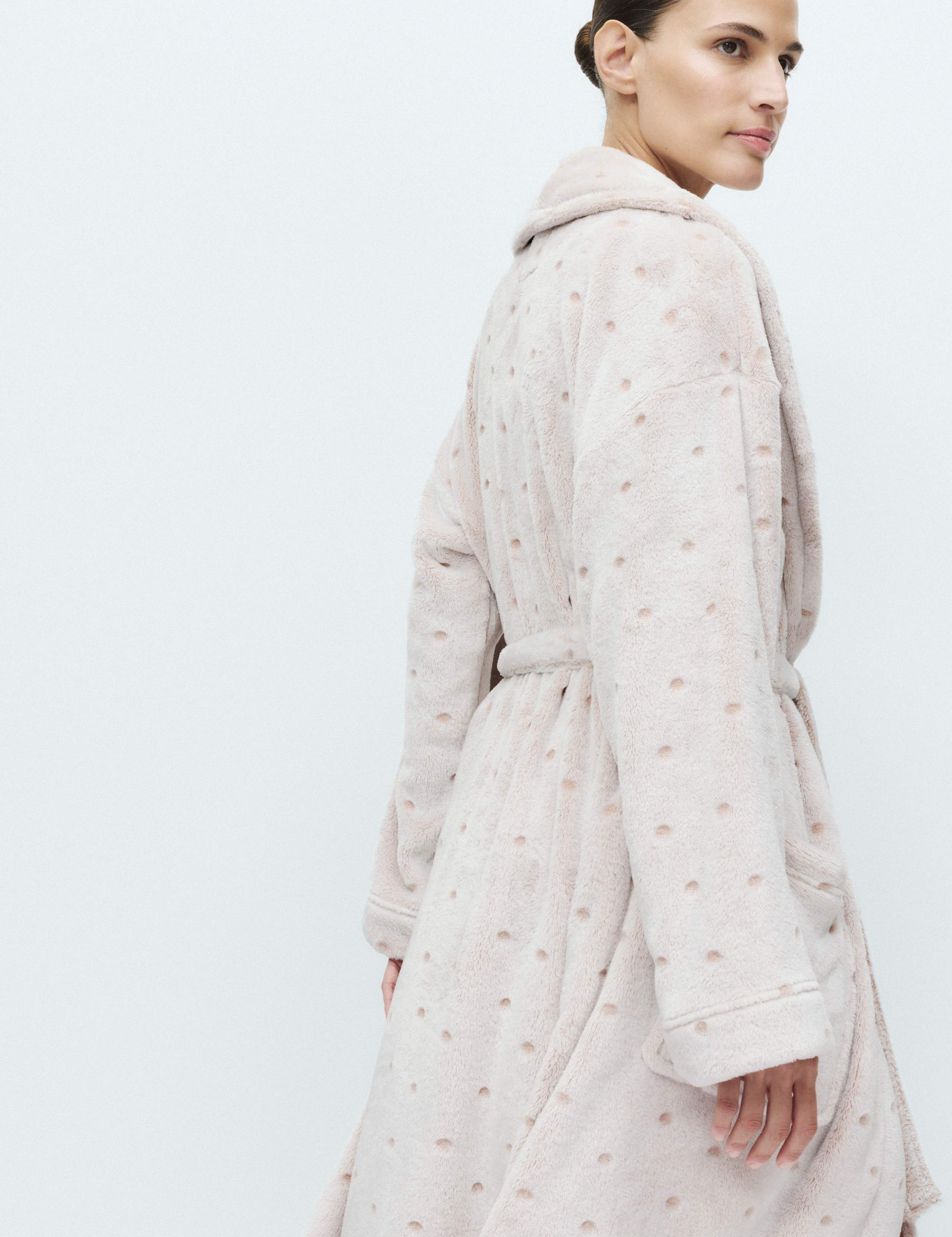 Spot Carved Dressing Gown 4 of 4