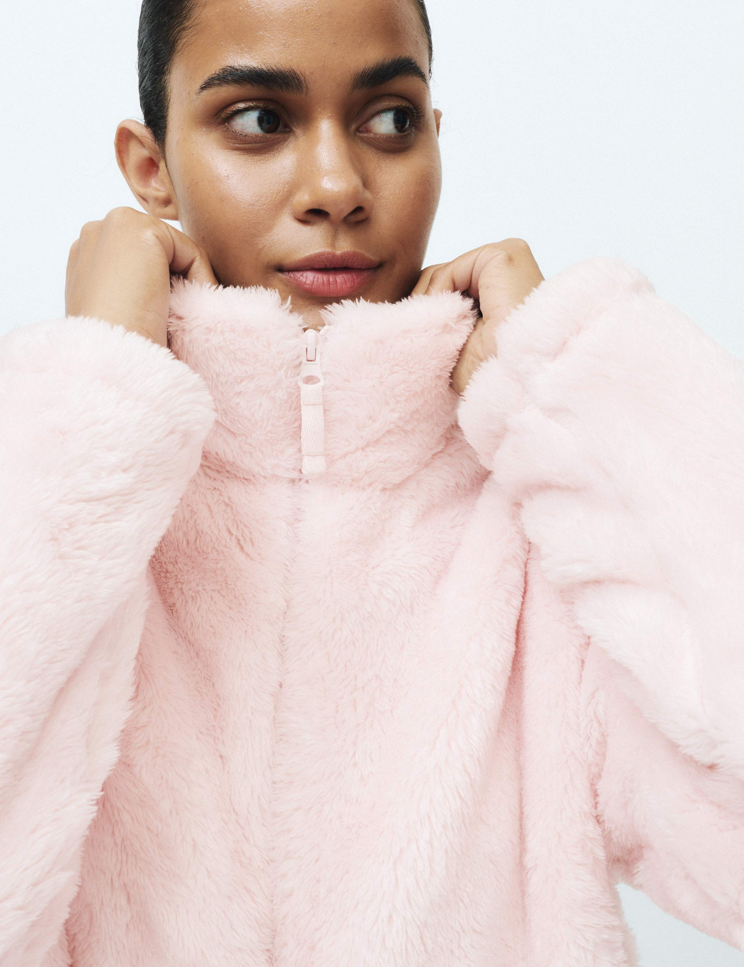 Long Pile Fleece Zip Through Dressing Gown 3 of 5
