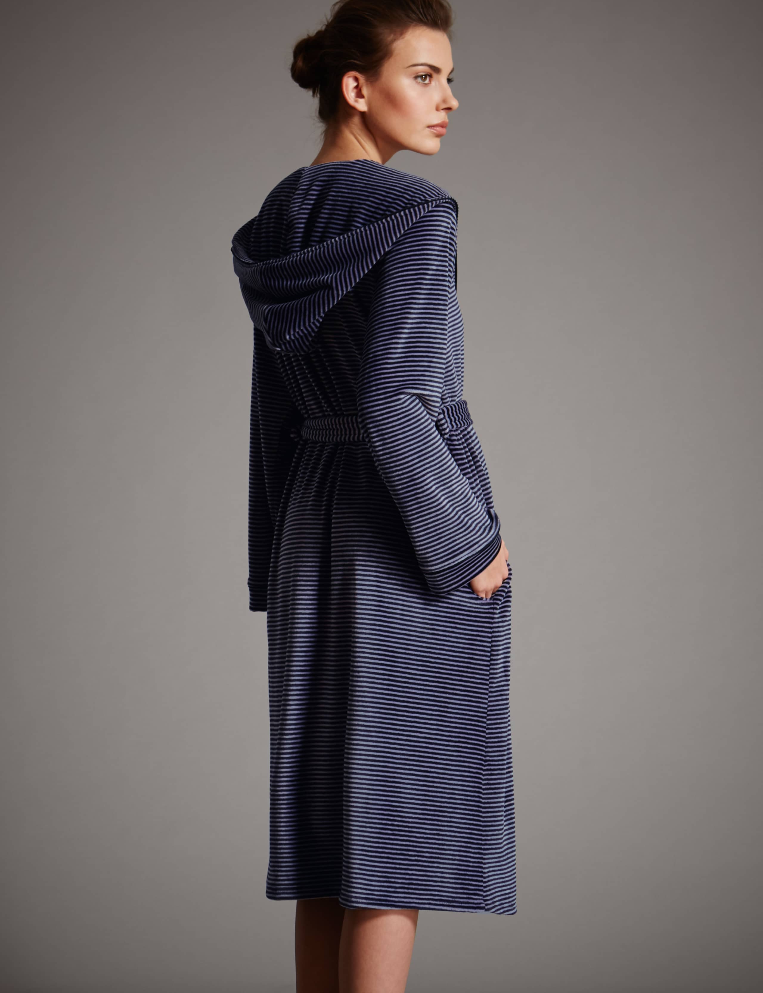 Luxury Hooded Striped Fleece Dressing Gown 3 of 4