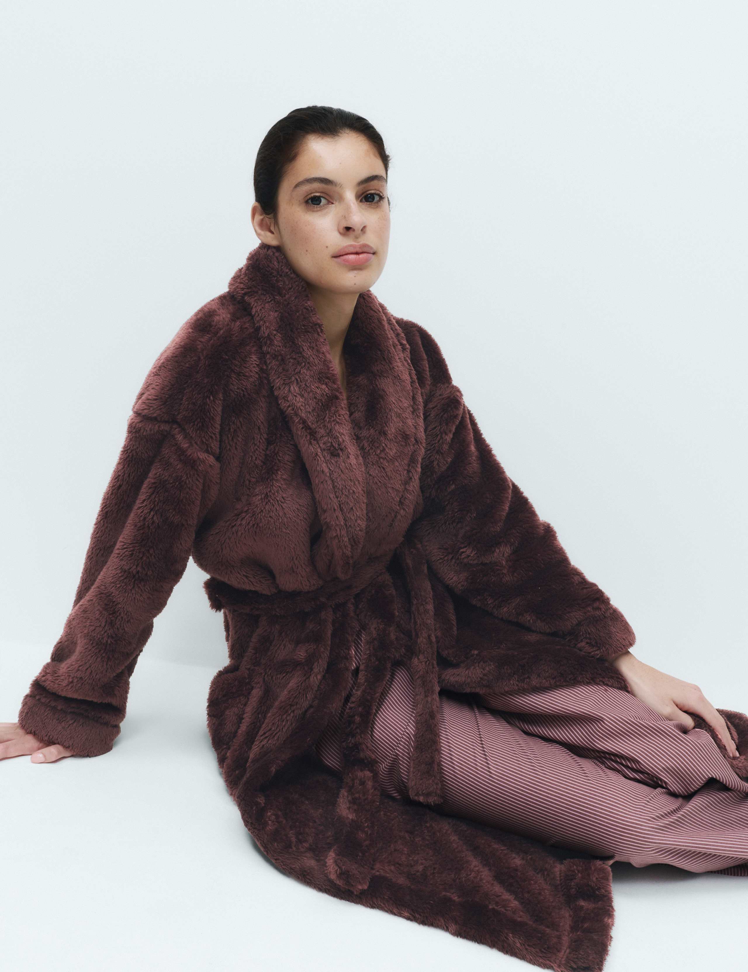 Long Pile Non-Hooded Dressing Gown 5 of 5