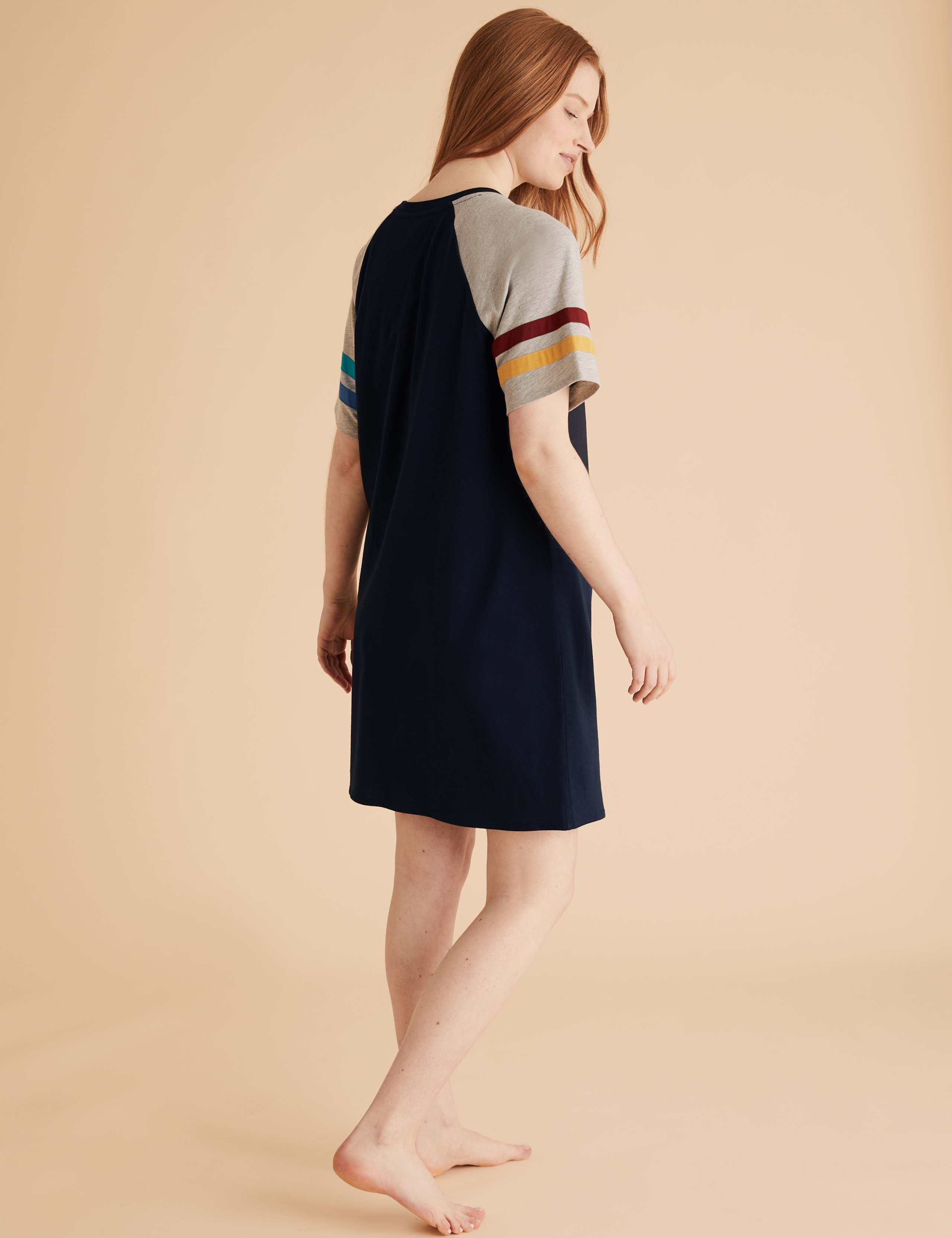 Harry Potter™ Hogwarts Print Nightdress (Adult) 4 of 5