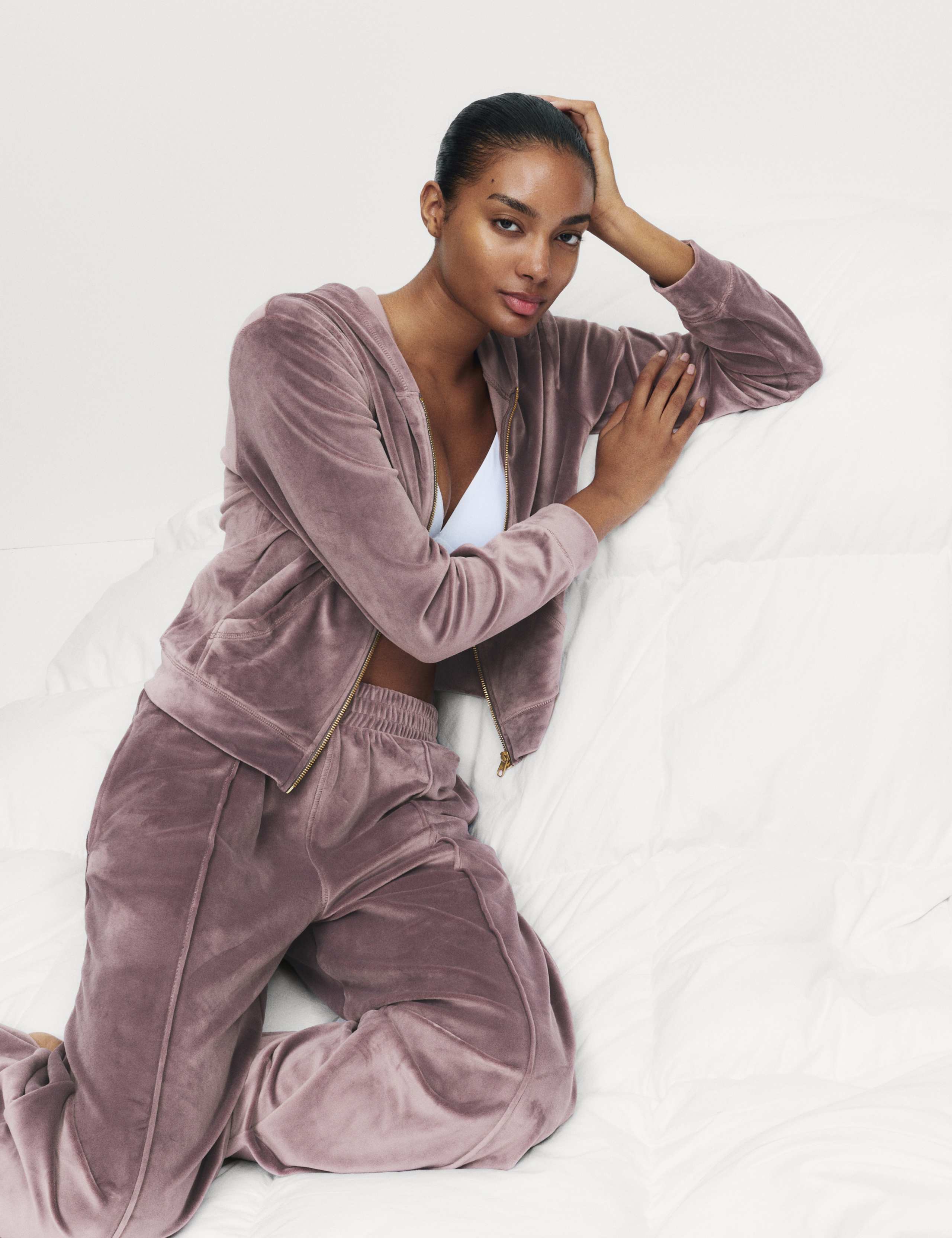 Velour Zip Lounge Hoodie 3 of 5