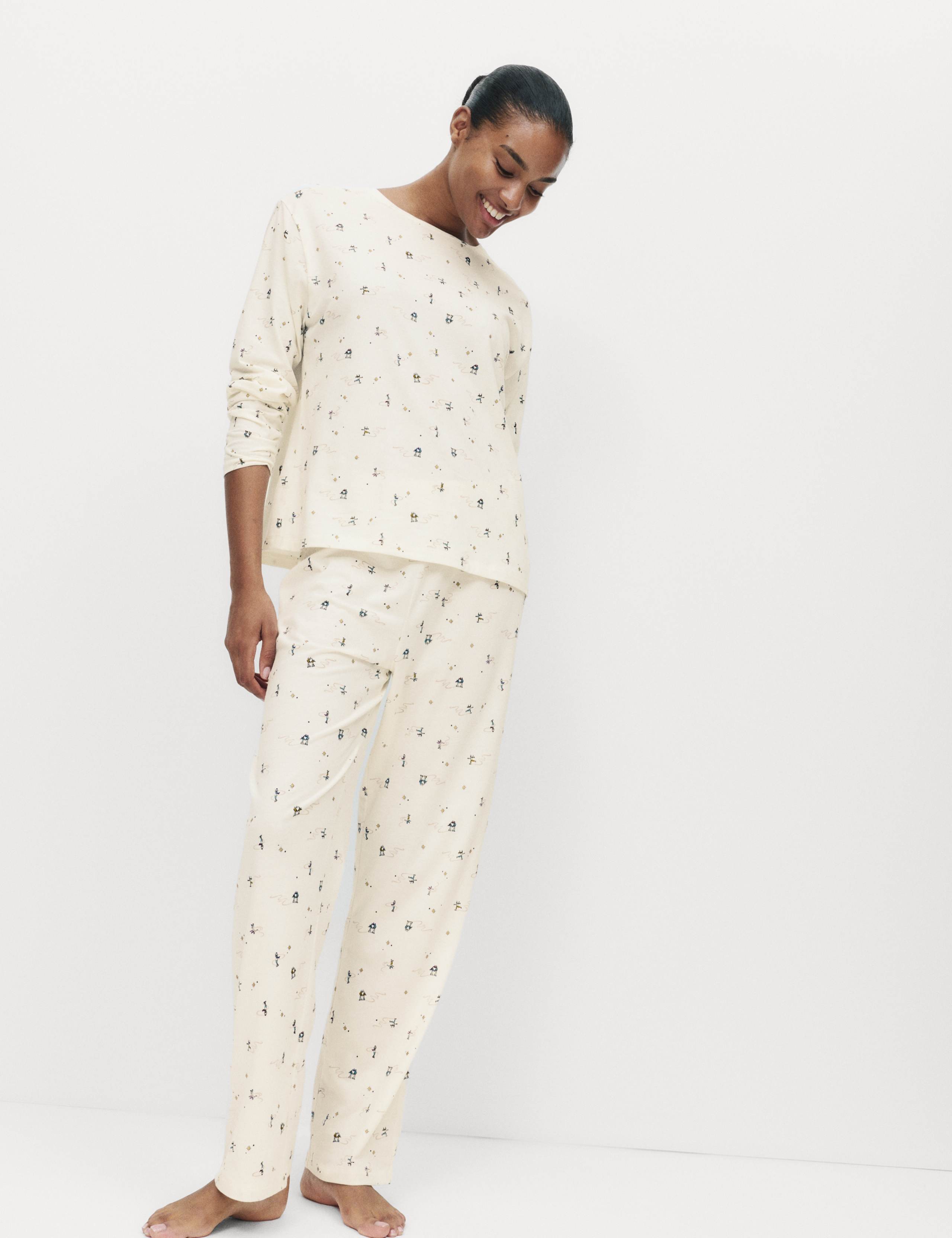 Pure Cotton Printed Pyjama Set 4 of 5