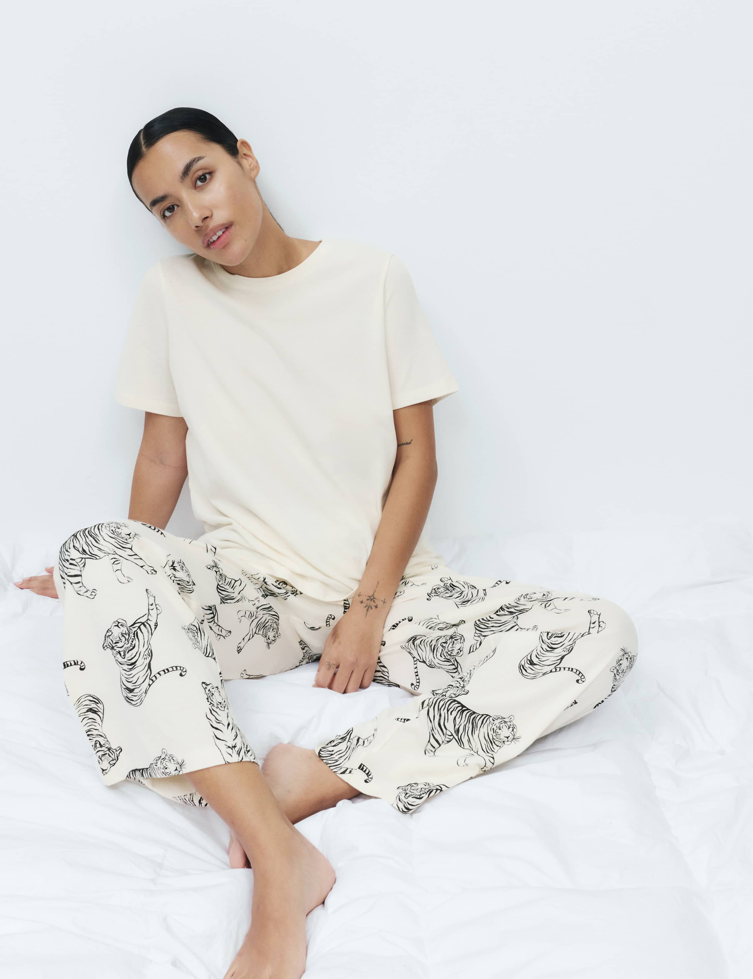 Pure Cotton Printed Pyjama Set 4 of 4