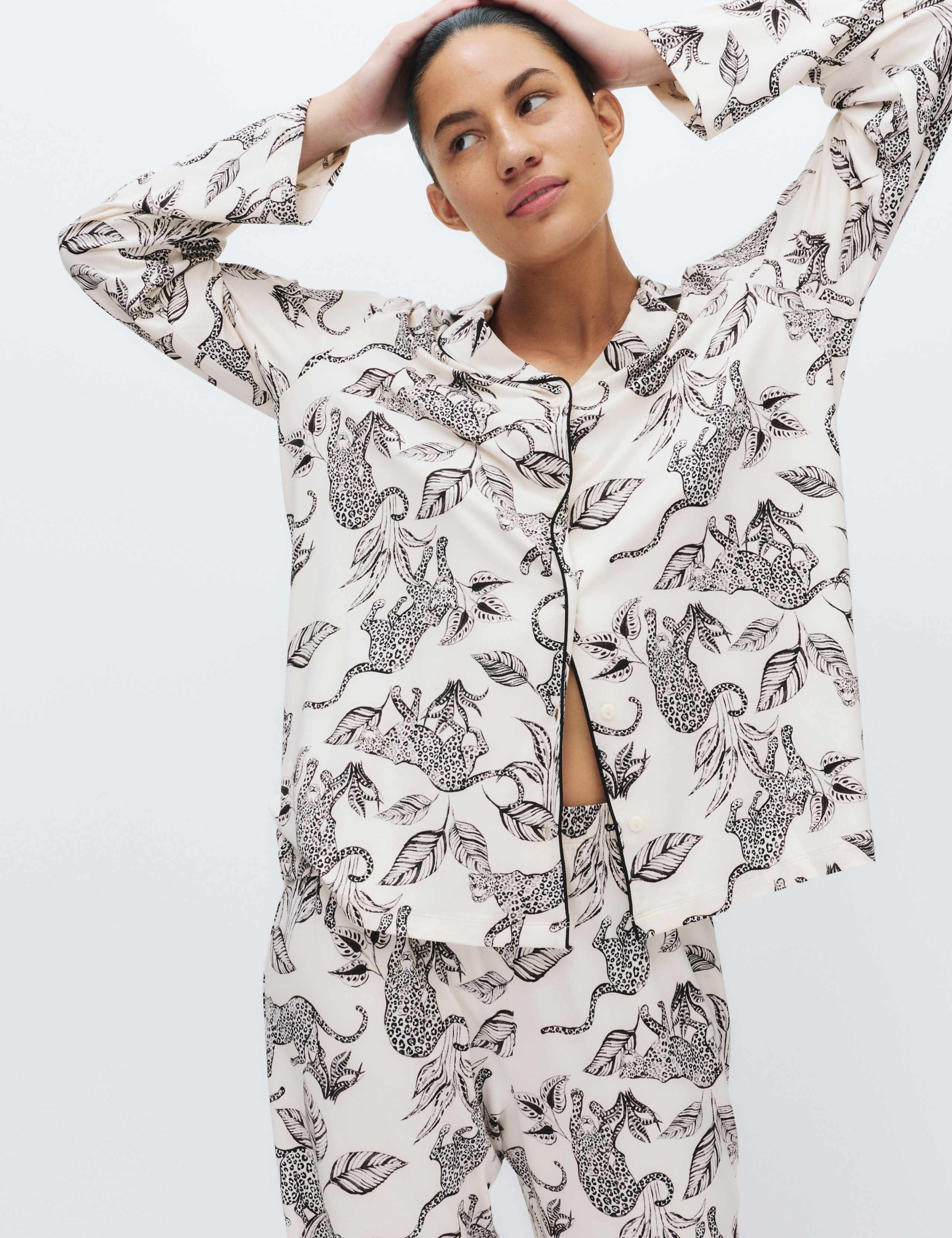 Soft Touch Printed Revere Pyjama Set 4 of 5