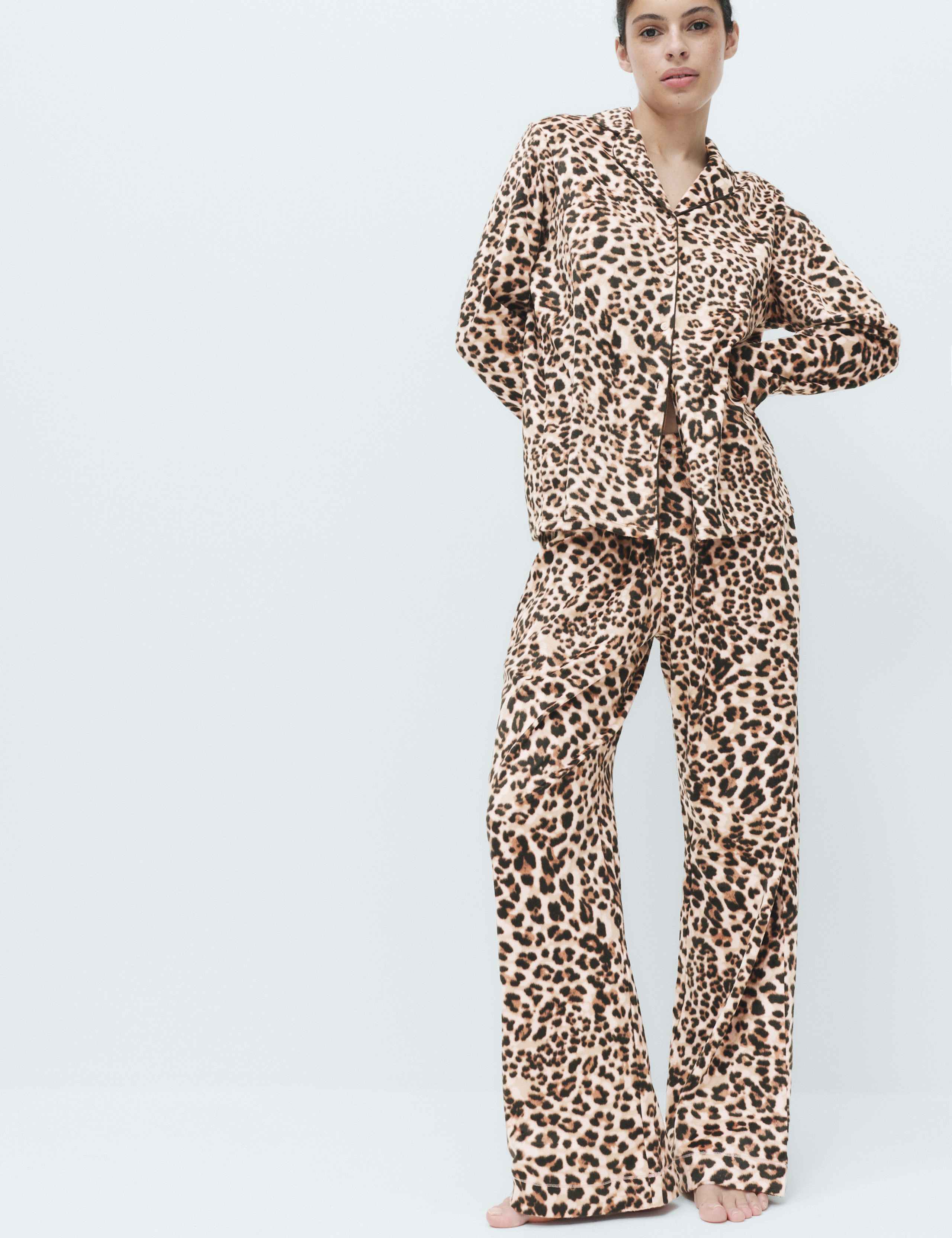 Fleece Printed Revere Pyjama Set 3 of 5