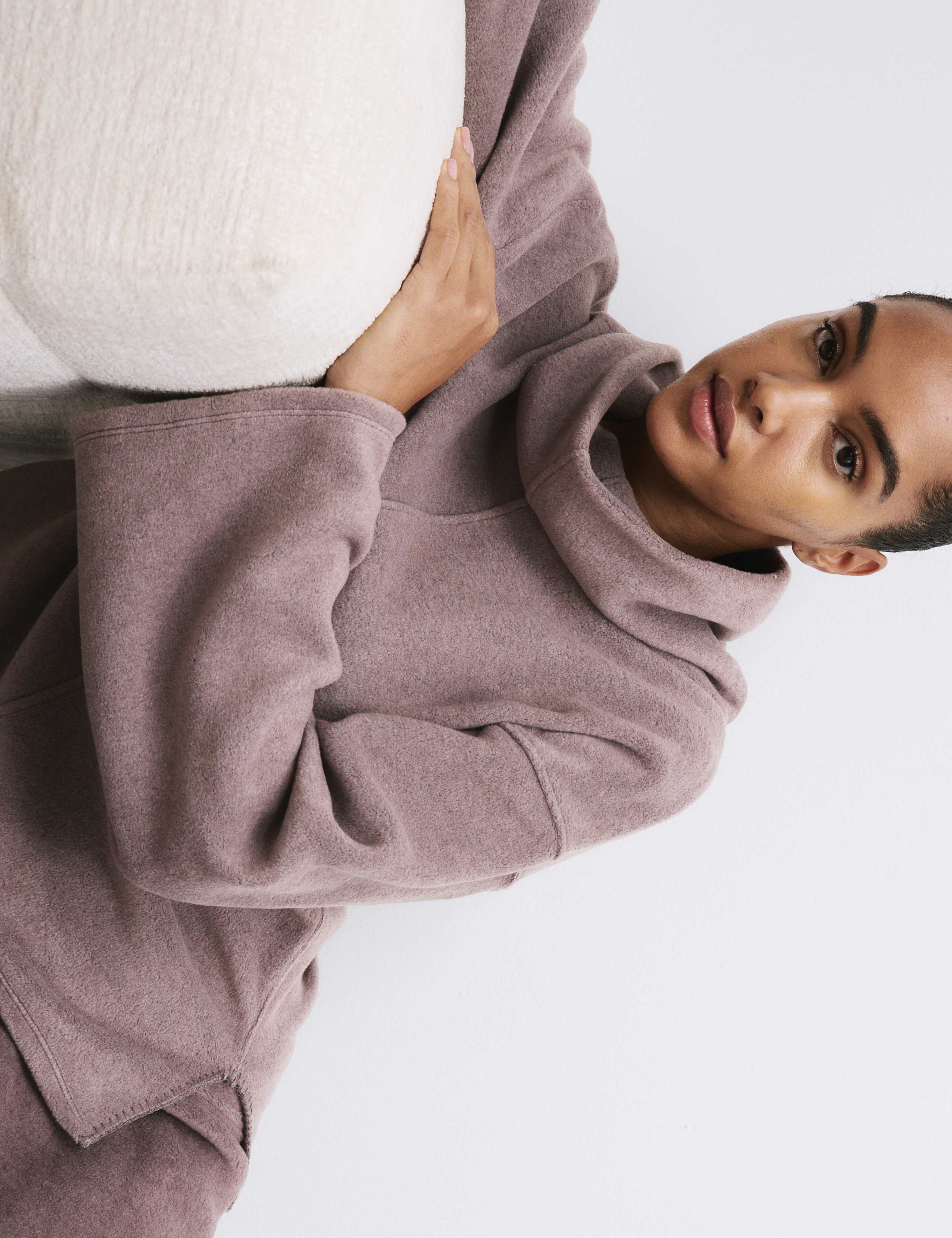 Fleece Lounge Set 3 of 6