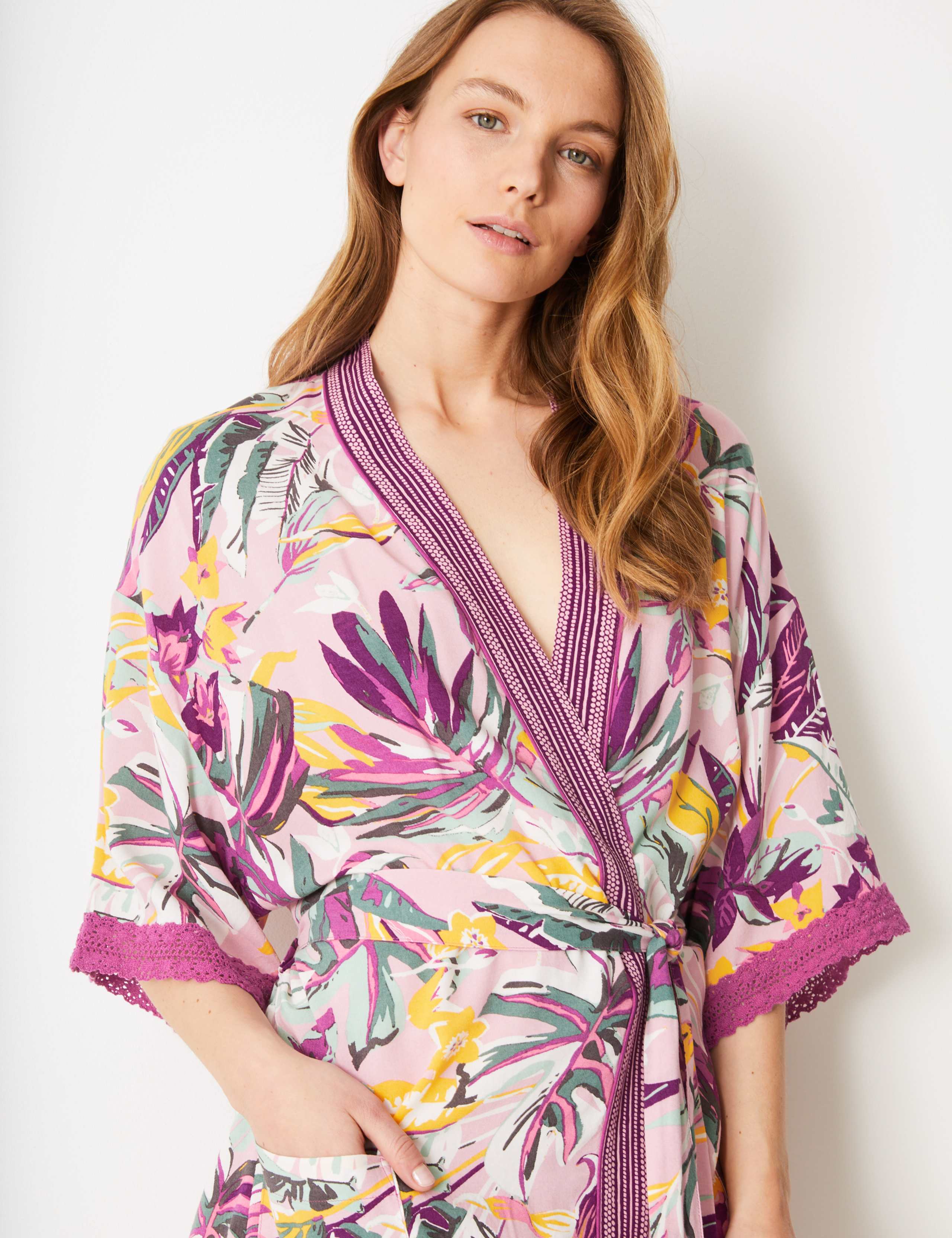 Tropical Wrap Short Dressing Gown 3 of 4