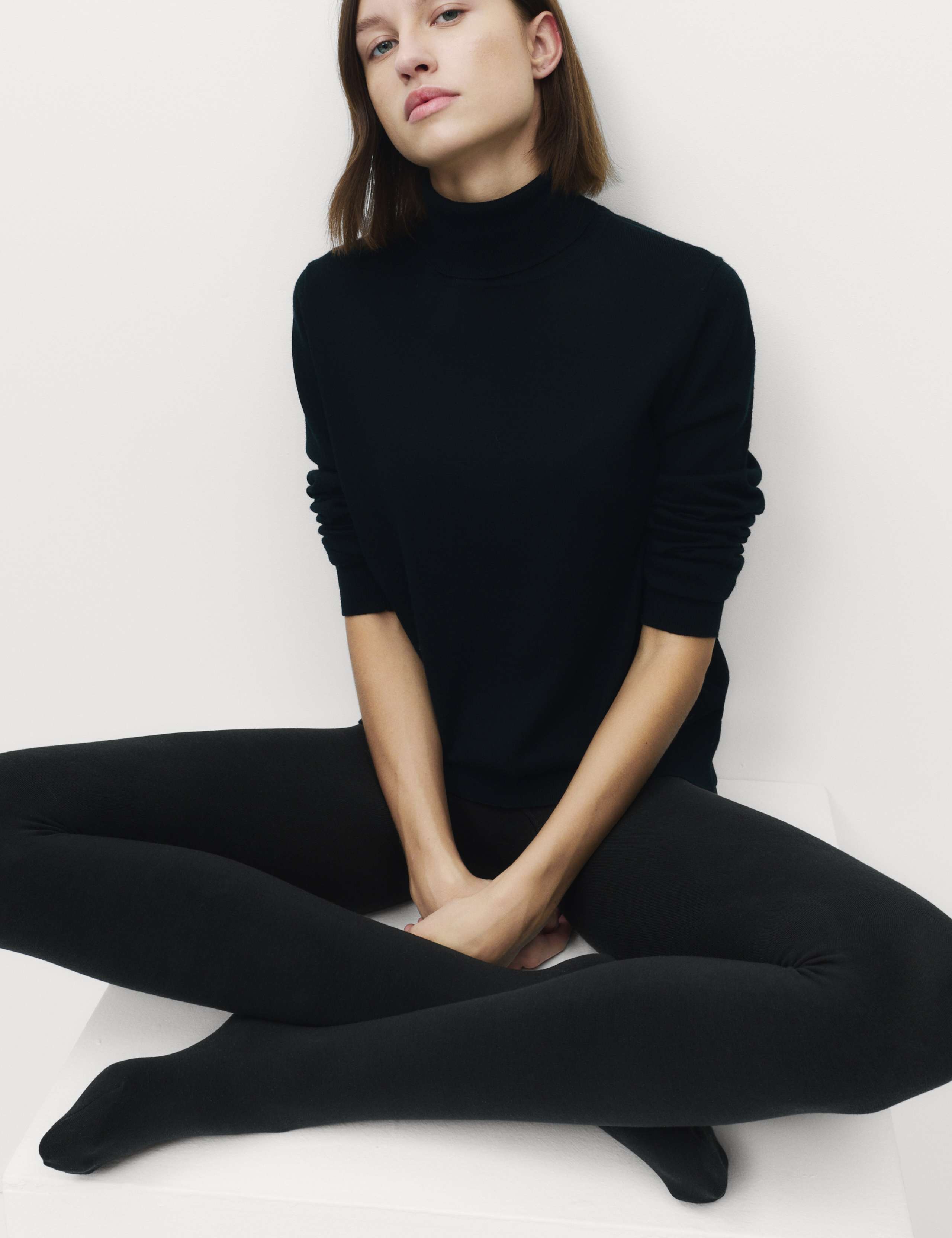 180 Denier Thermal Heatgen™ Medium Tights 4 of 6