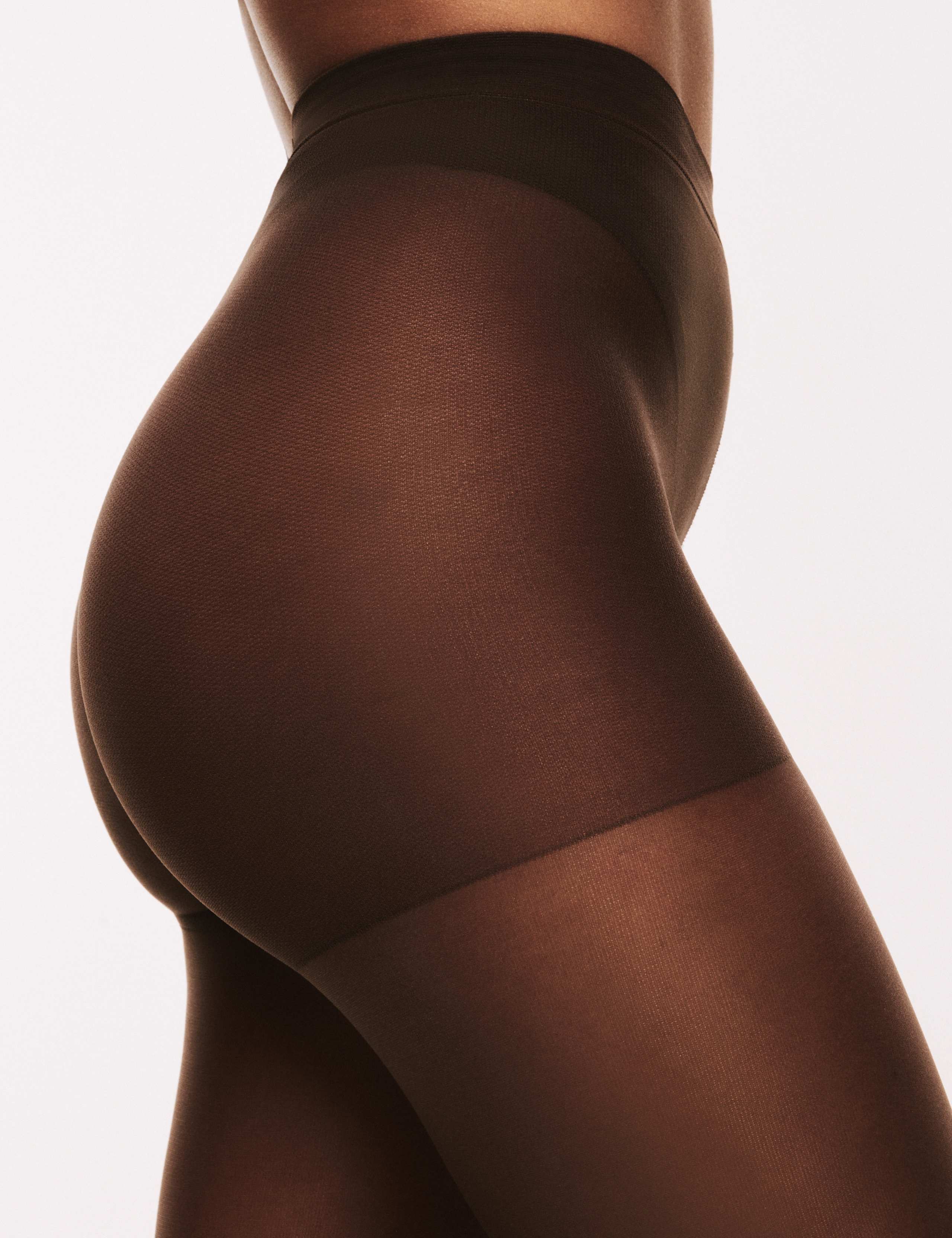 5pk 10 Denier Energising Matt Tights 6 of 8