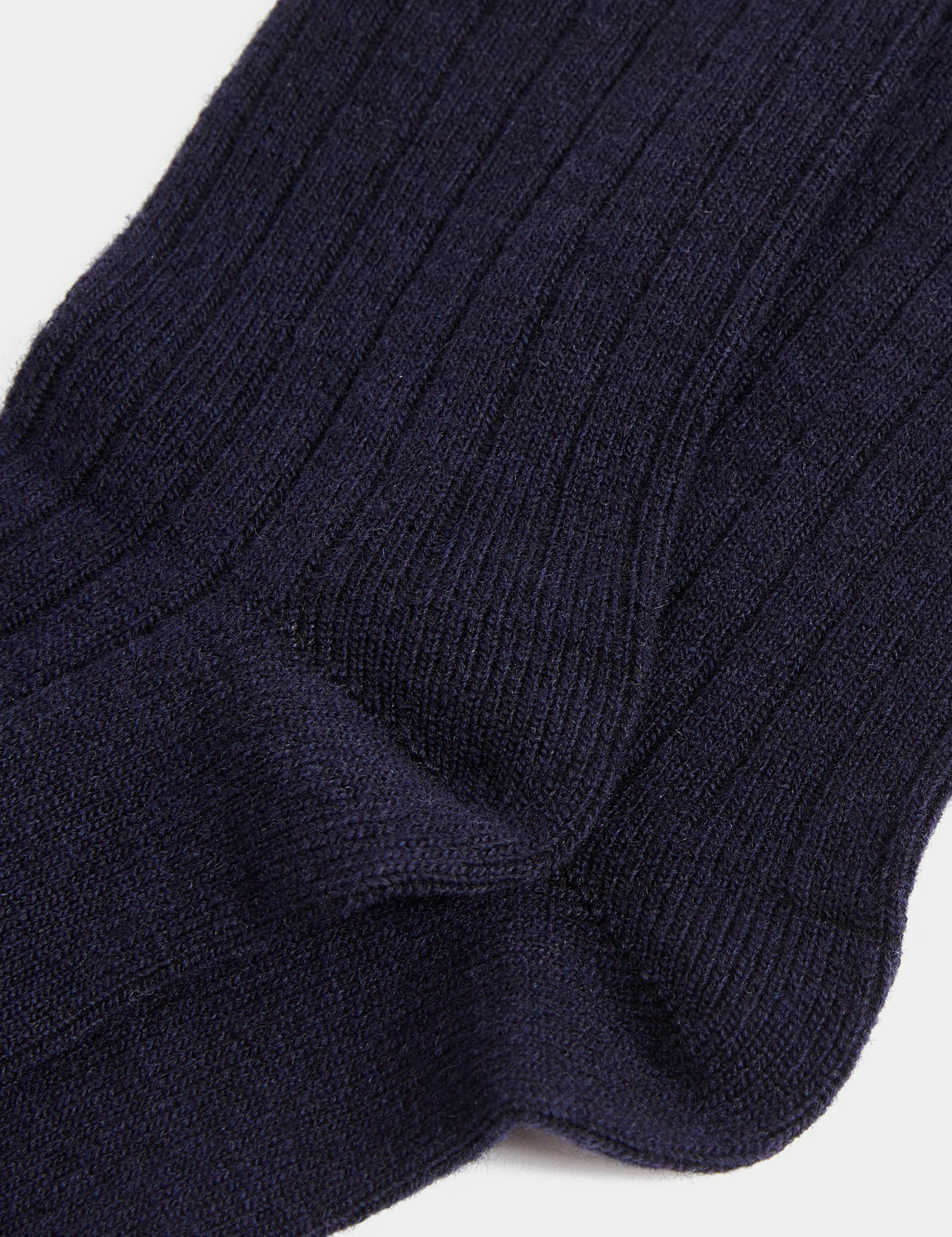 Cashmere Blend Ribbed Ankle High Socks 2 of 2