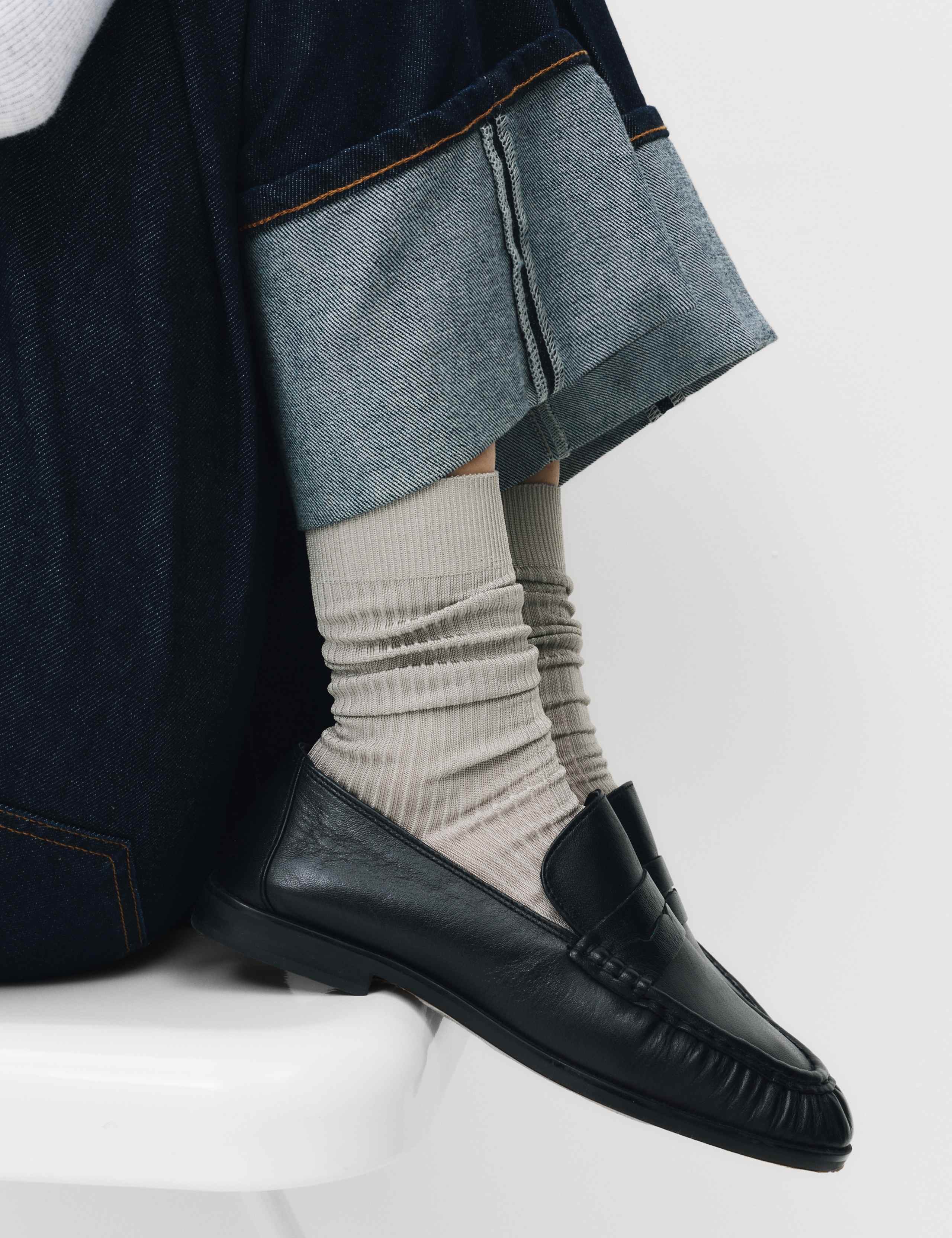 2pk Rayon Ribbed Crew Socks 4 of 4
