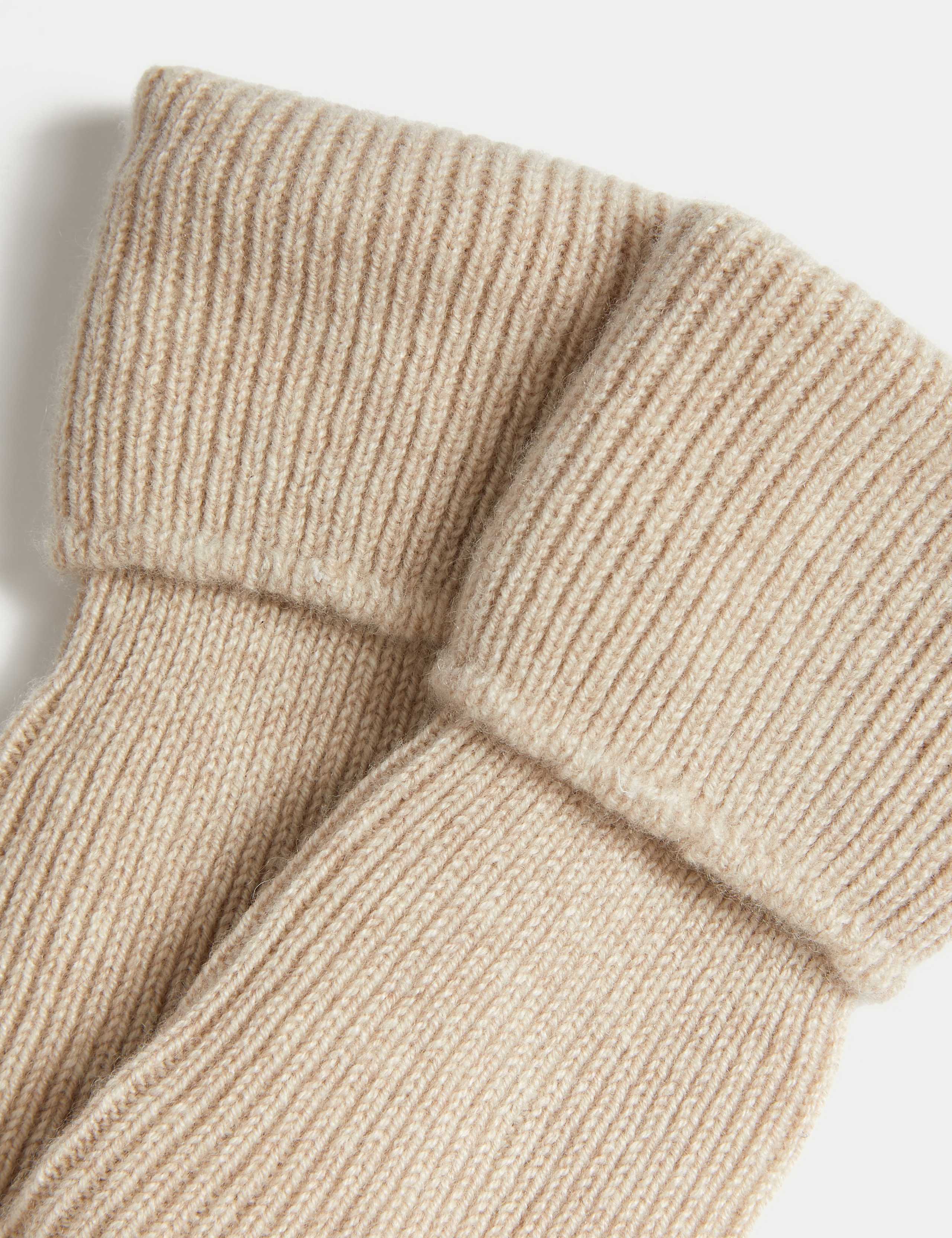 Pure Cashmere Socks 5 of 6