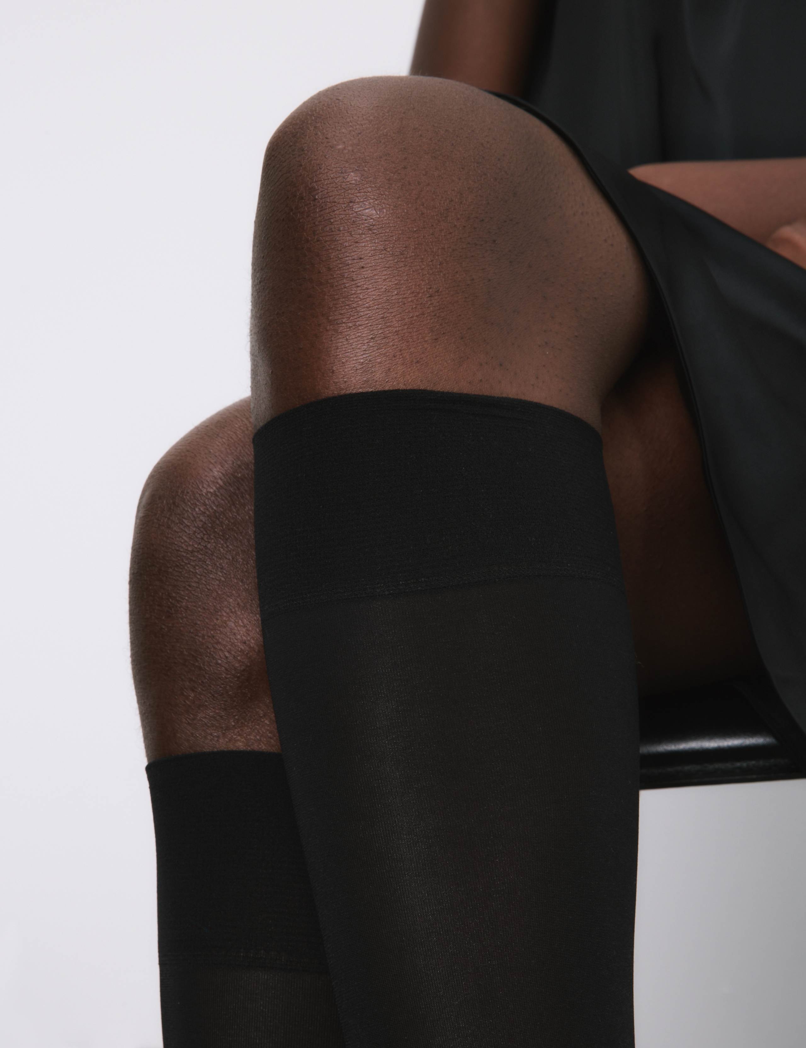 2pk Silky Soft Knee Highs 4 of 5